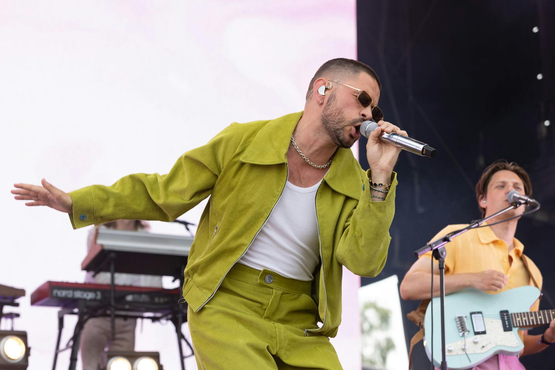 Den norske sanger Chris Holsten spiller koncert til IDYLL Festivalen i Fredrikstad, d. 16/6 2023.