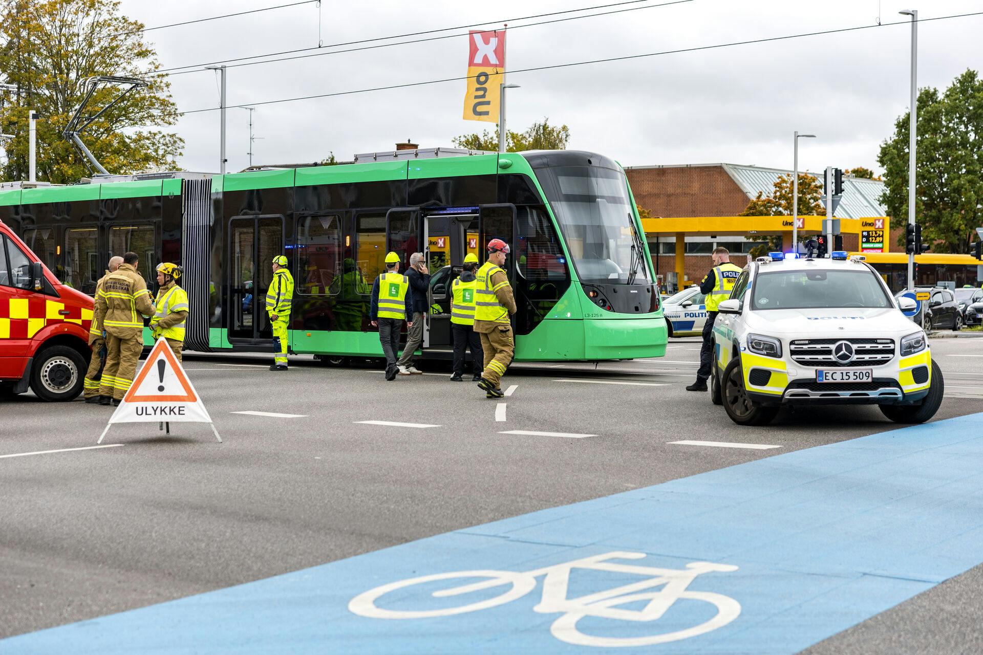 Person påkørt af letbanen i Ringvejskrydset i Glostrup, lørdag den 11. oktober 2025.Hovedstadens Letbane åbner ifølge letbanens hjemmeside først strækningen mellem Ishøj og Rødovre Nord, som blandt andet går igennem Glostrup 26. oktober.
