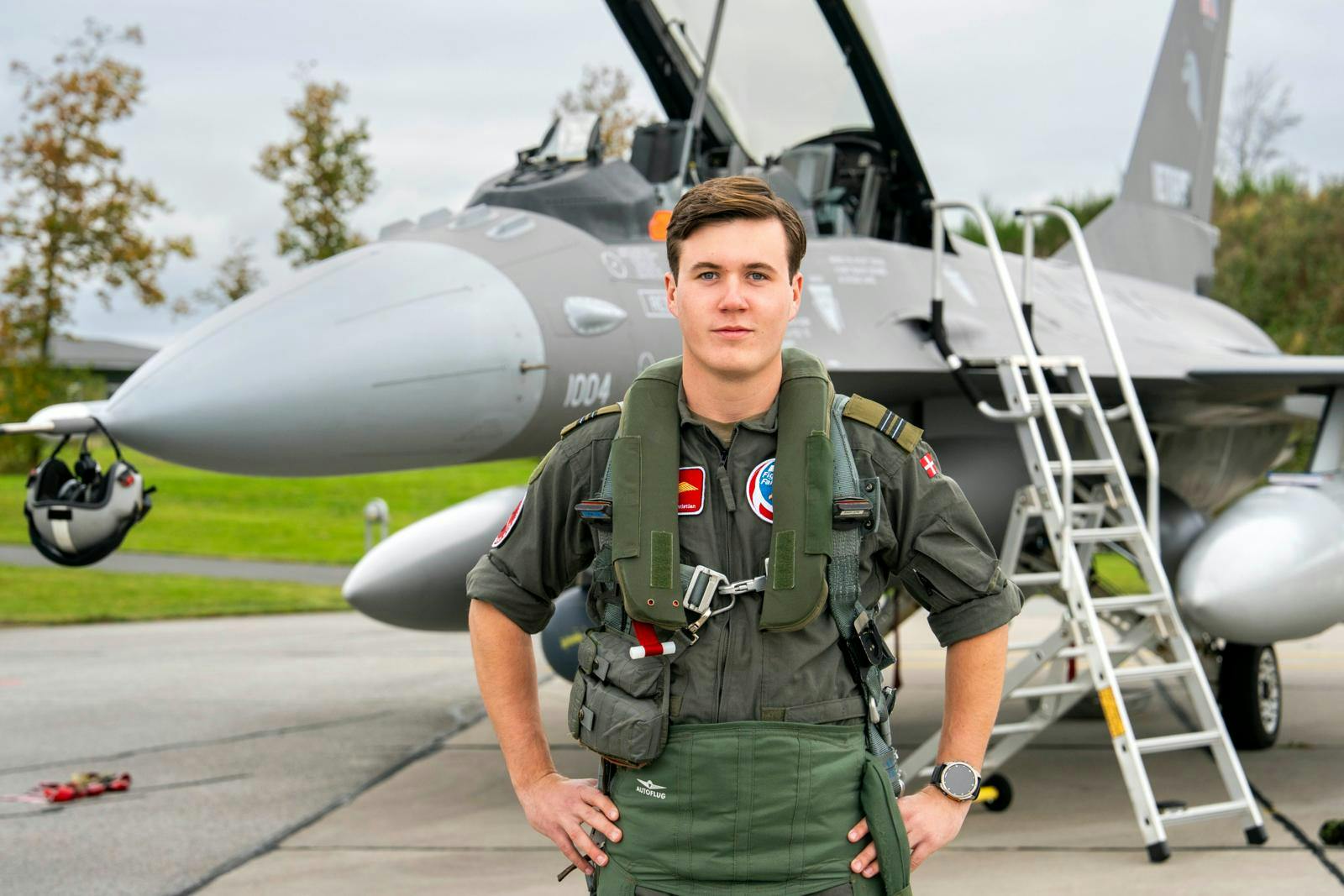 Kronprins Christian gav den gas i flyet.
