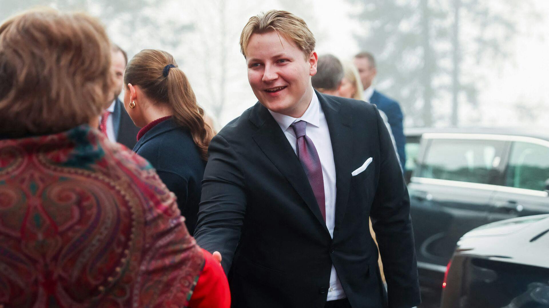 Prins Sverre Magnus er angiveligt flyttet til Italien.