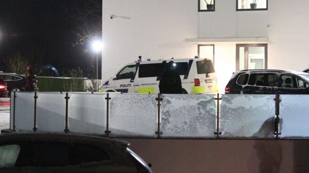 Politiet ved A-hotels i Brøndby i forbindelse med det uagtsomme drab.