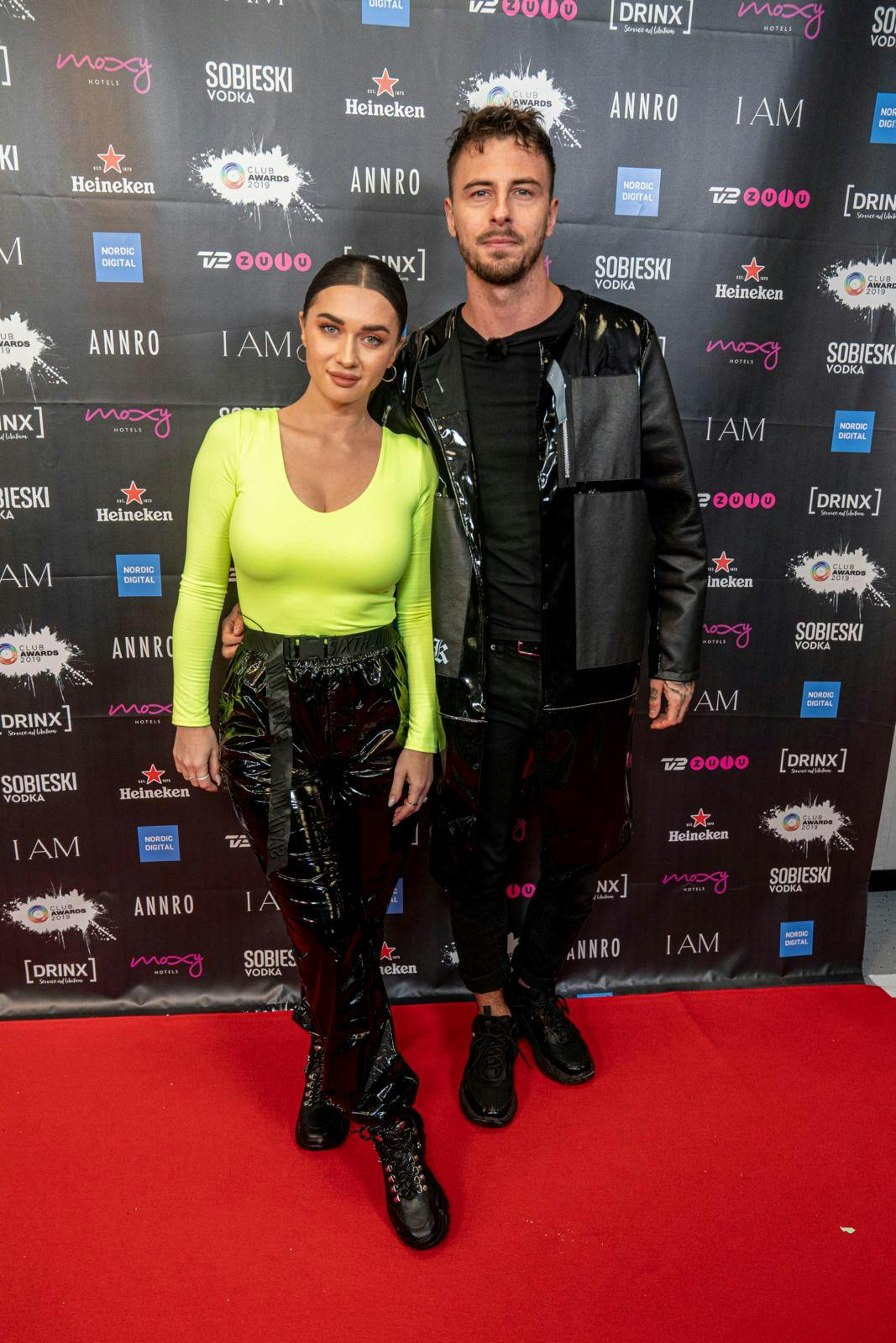 En gang var kærligheden i live. Og ifølge Irina Olsen klamrede hun sig længe til håbet om, at familien kunne reddes. Men hun vidste, at hun måtte give slip på Morten. Også selvom kærligheden stadig levede i hende.