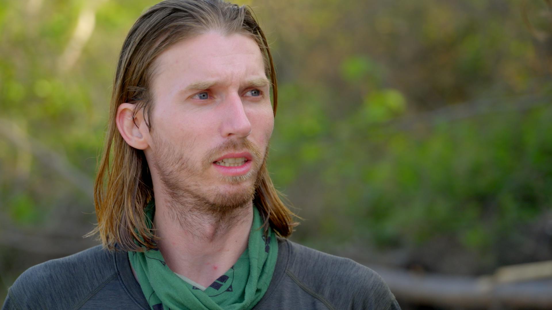 Det er bestemt ikke alt, der bliver vist i fjernsynet og det nager Tore, der mener at fremstillingen af Hold Nord er helt forkert.