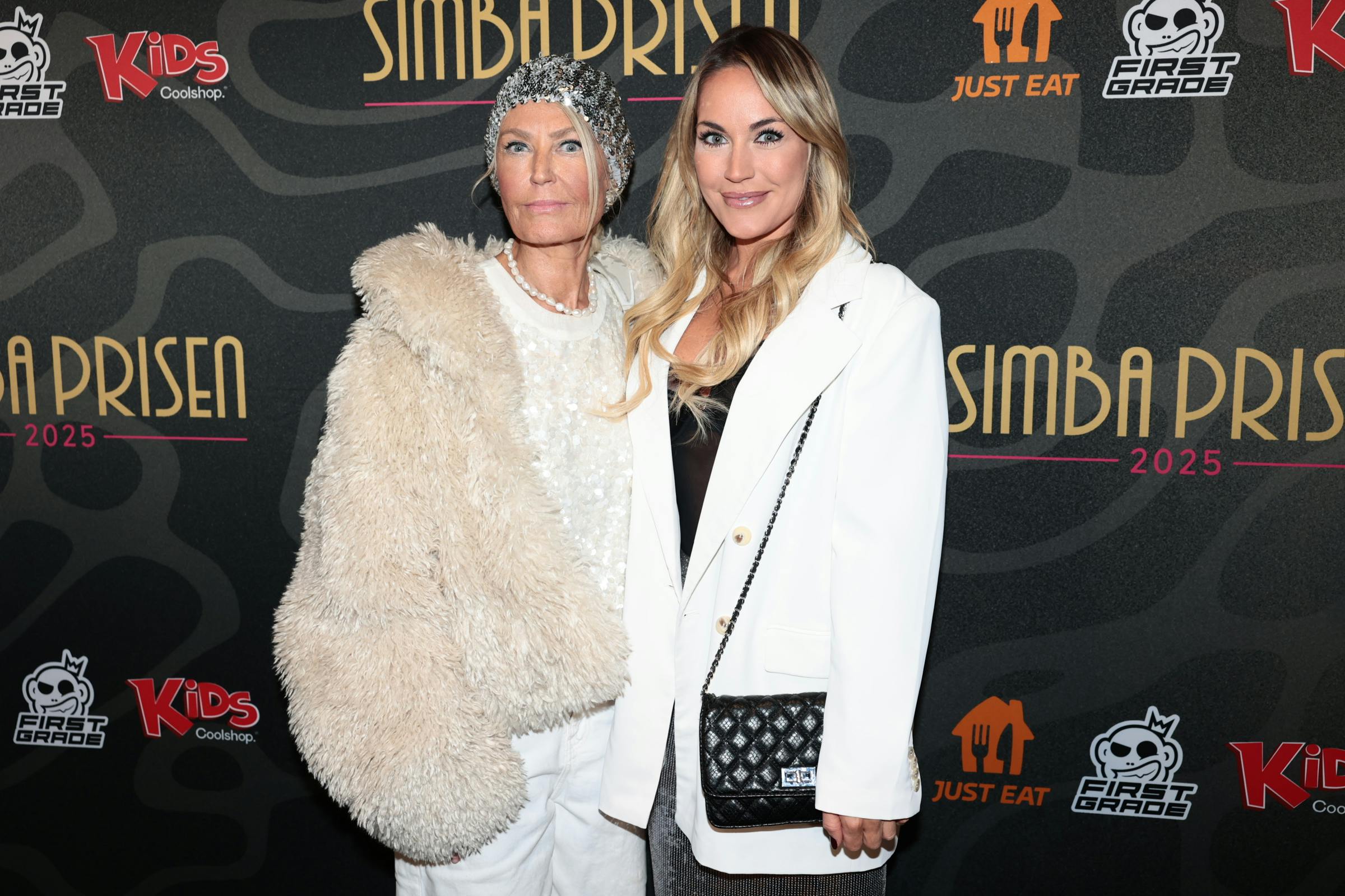 Amalie Szigethy dukkede op til Simba Prisen med sin mor, Charlotte Lytton Kejser, ved sin side og afslørede samtidig, at hun snart er aktuel i et nyt tv-projekt, hvor hun selv spiller hovedrollen.