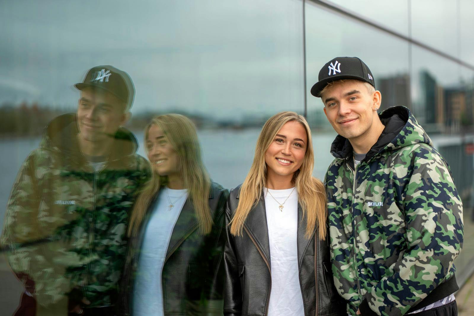 DM’er med frække undertoner og kendte afsendere er blevet hverdag for "Love Island"-vinderne Dina Mary og Oliver Wollenberg, der ikke lægger skjul på, at nogle beskeder i indbakken går langt over stregen.