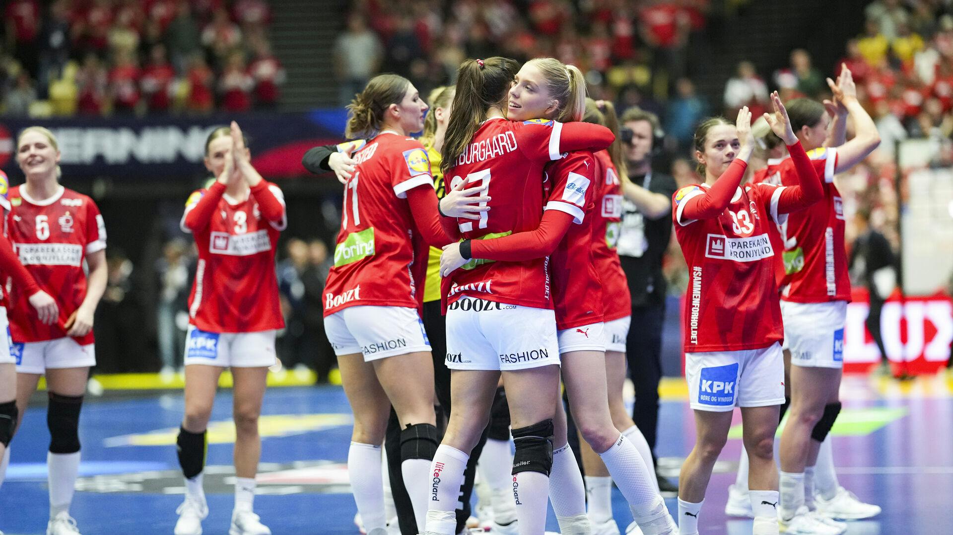 De danske håndboldkvinder er utrygge over at skulle spille i hvide shorts – og har derfor igen lagt pres på IHF