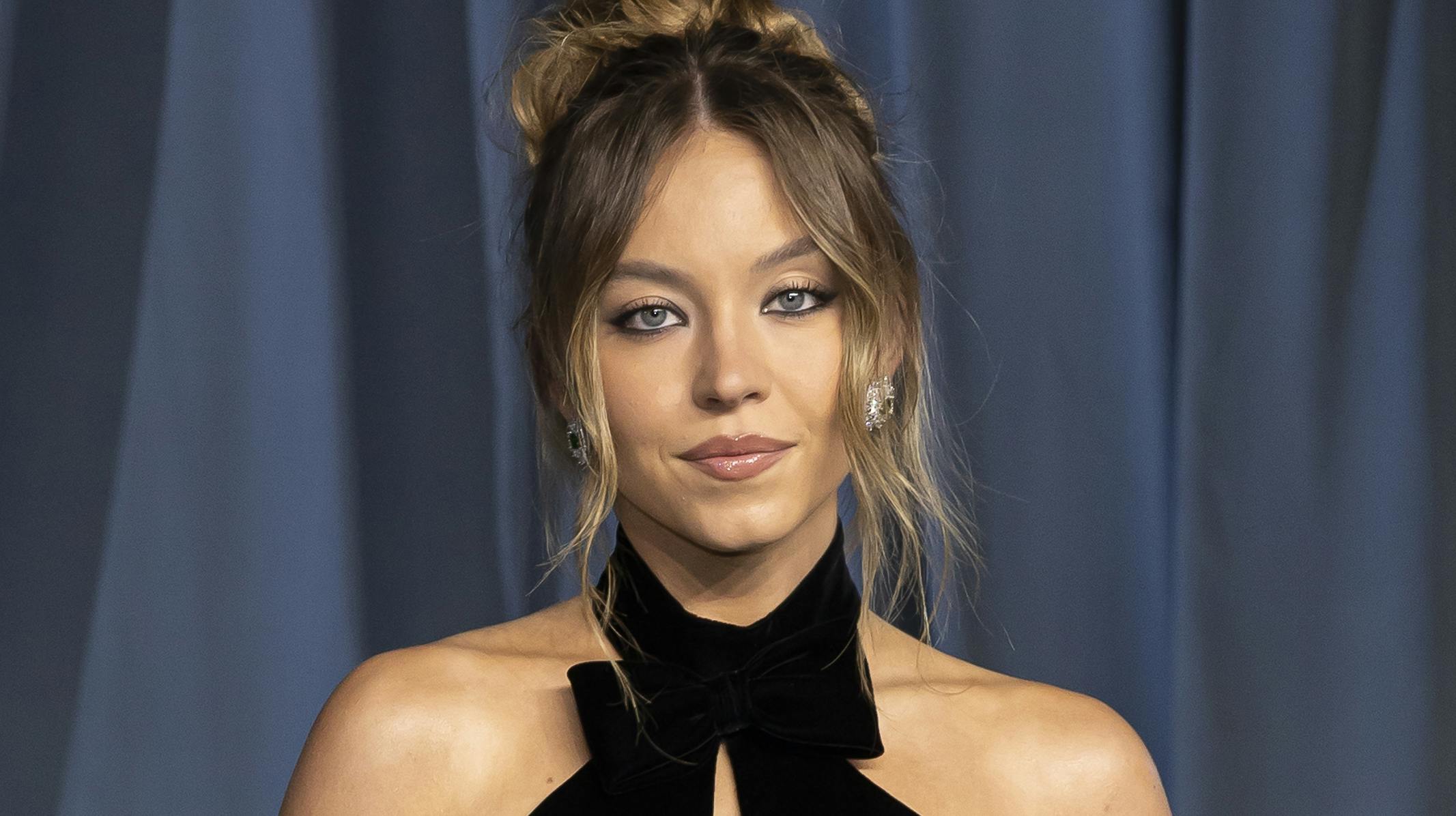 Sydney Sweeney så funklende fin ud på den røde løber i Hollywood i weekenden.
