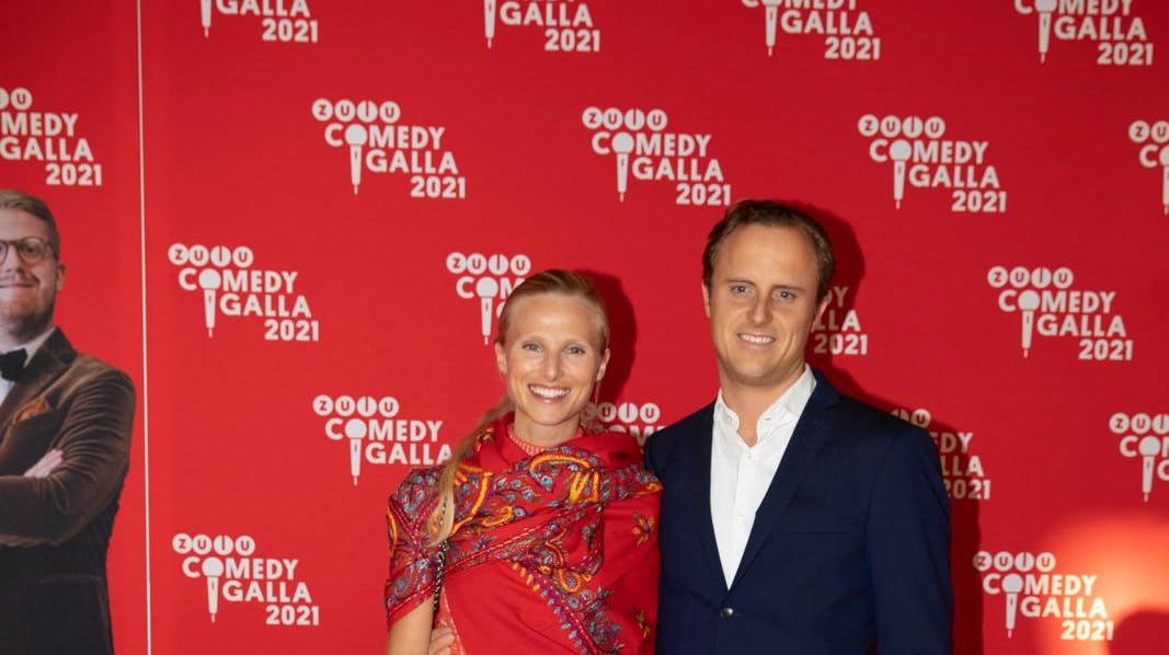 Christian Arnstedt med hustruen Charlotte på den røde løber i 2021.