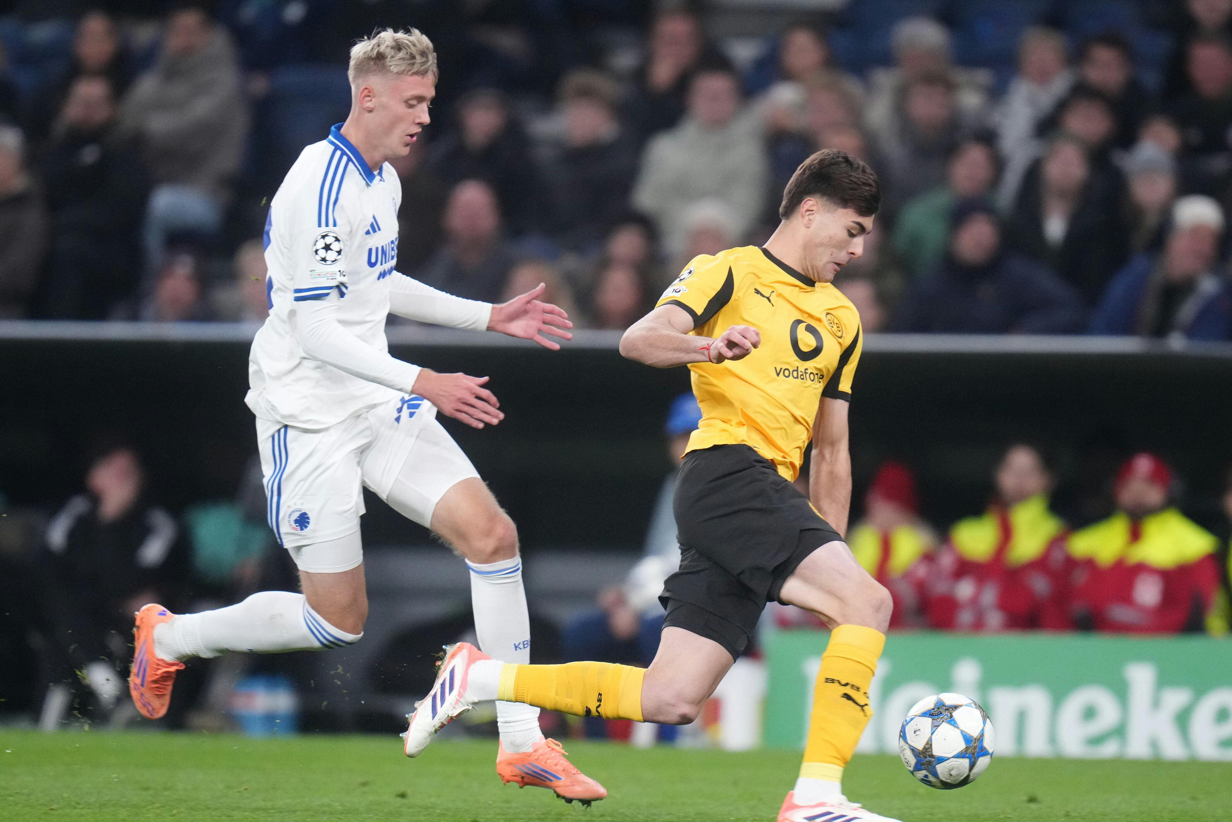 FC Copenhagen's Viktor Daðason during the Champions League match between FC Copenhagen and Borussia Dortmund at Parken in Copenhagen on Tuesday, October 21, 2025. (Photo: Liselotte Sabroe/Scanpix 2025)