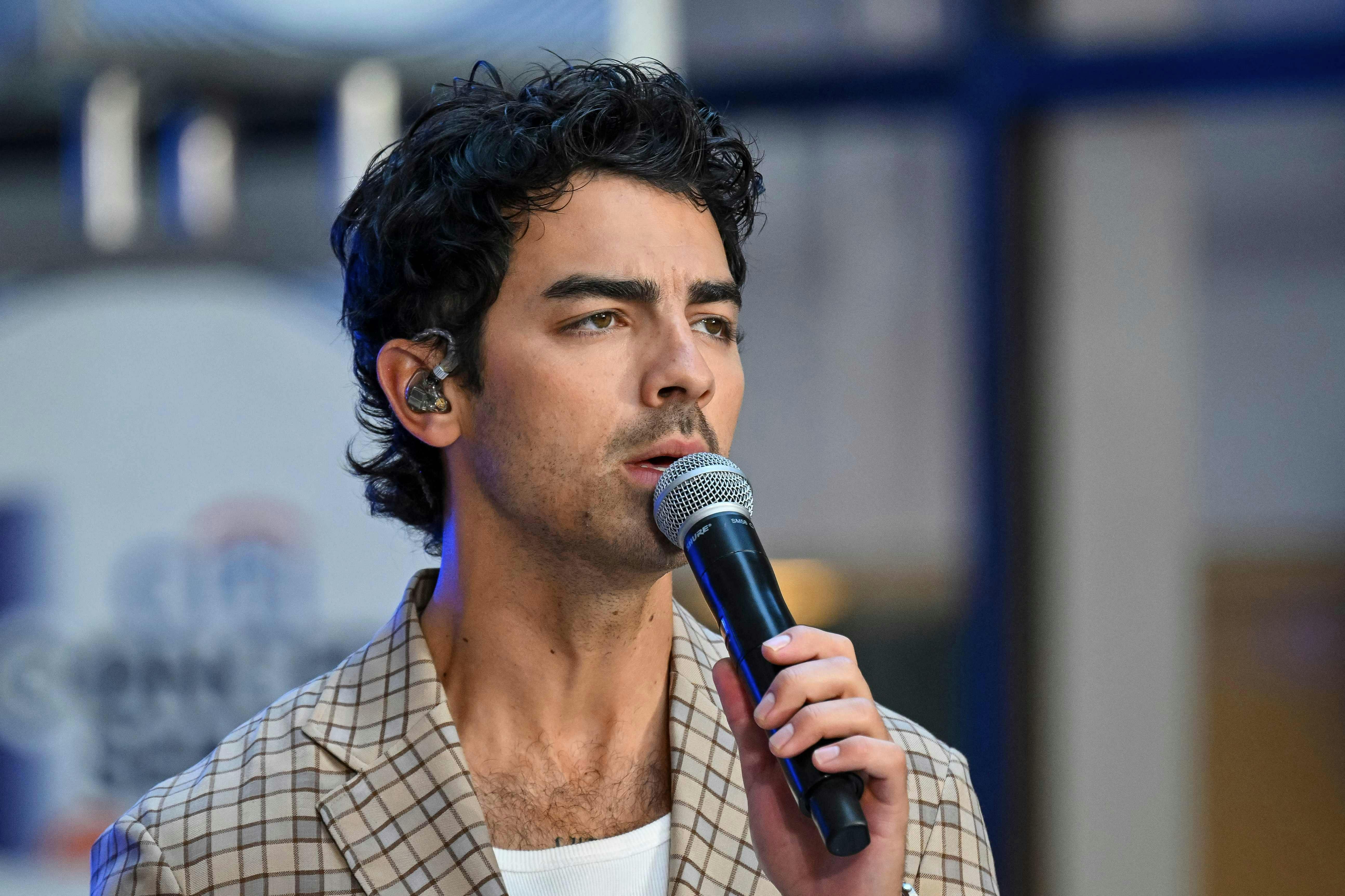 Nu sætter Joe Jonas ord på spekulationerne om et kokainmisbrug.