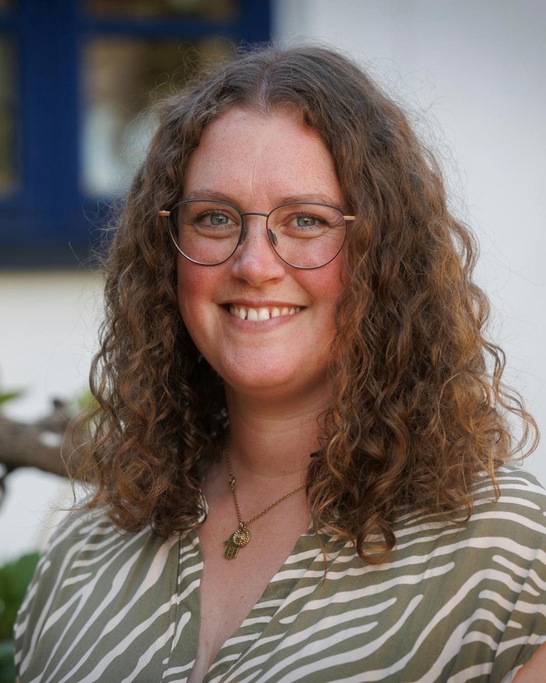 - Drømmen om familie lever stadig, men det skal være, når det føles rigtigt og med en, hvor det føles HELT rigtigt, siger Sandra.