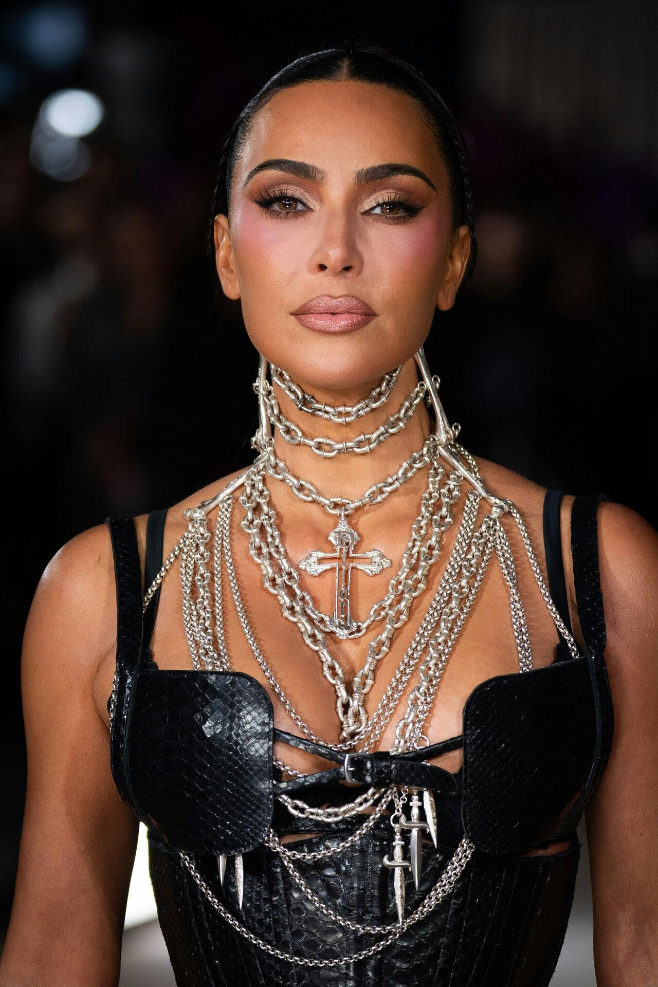 Kim Kardashian er blevet ramt af en hjerneaneurisme.