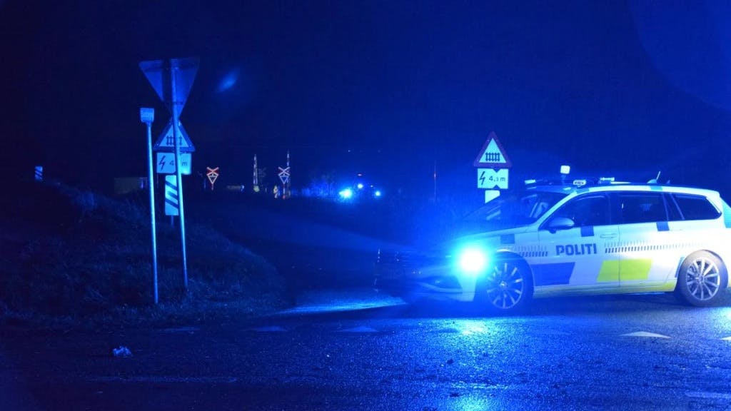 En person er fredag morgen afgået ved døden, efter at han er blevet ramt af et tog.&nbsp;
