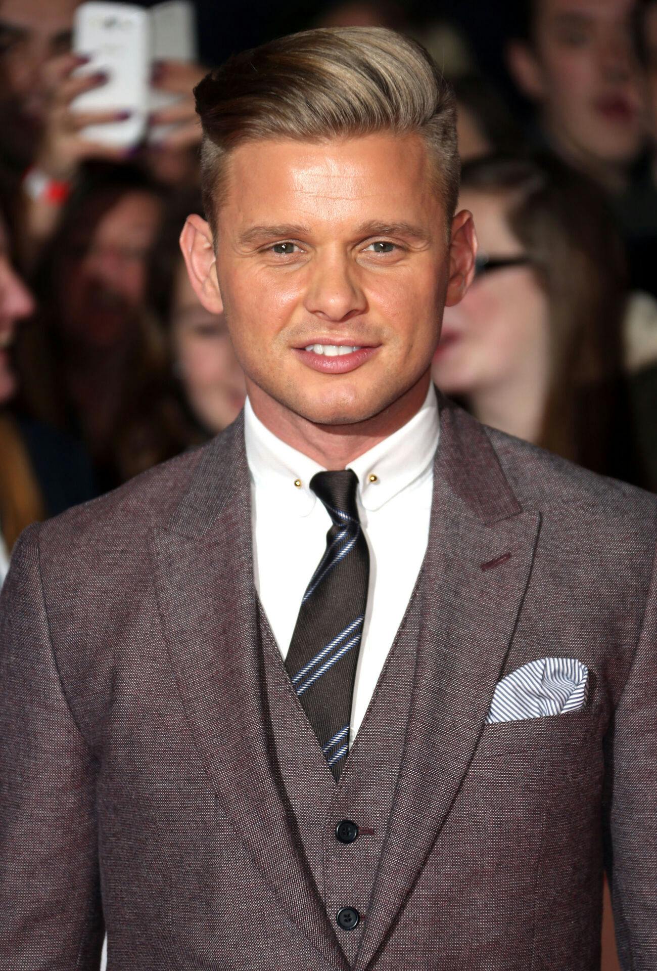 Jeff Brazier, der kun er 46 år gammel, skal være bedstefar.