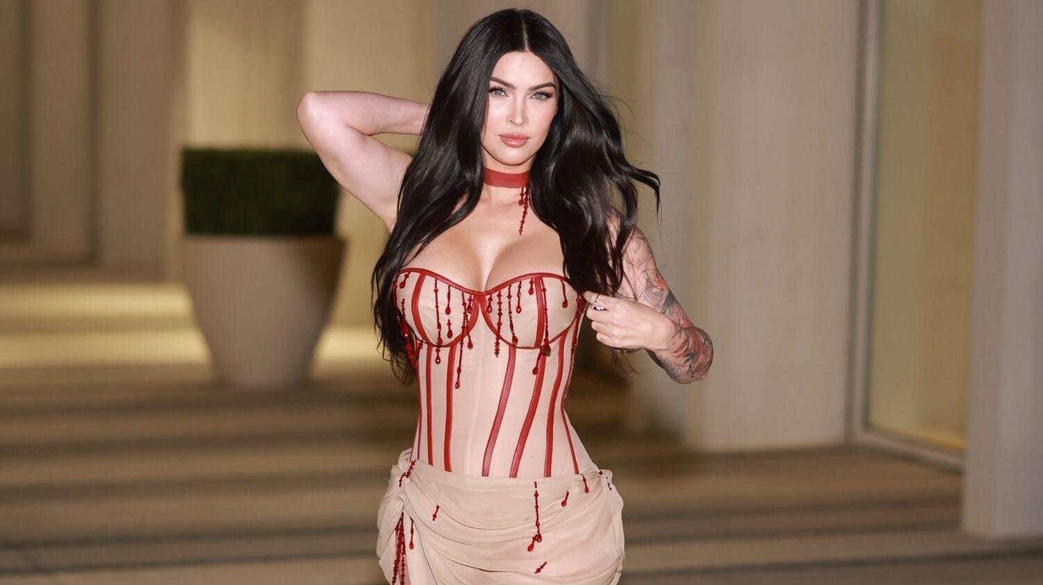 *EXCLUSIVE* Los Angeles, CA Megan Fox is Back !