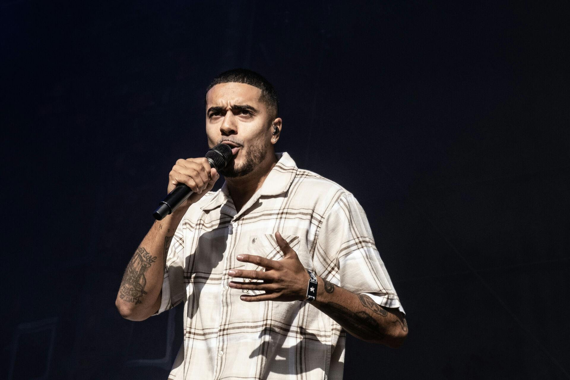 Kesi udgiver et nyt album ved navn 'FOMO 88.8 FM'.. I dag spiller Kesi på Bøgescenen under Smukfest i Skanderborg torsdag den 8. august 2024.. (Foto: Helle Arensbak/Ritzau Scanpix)