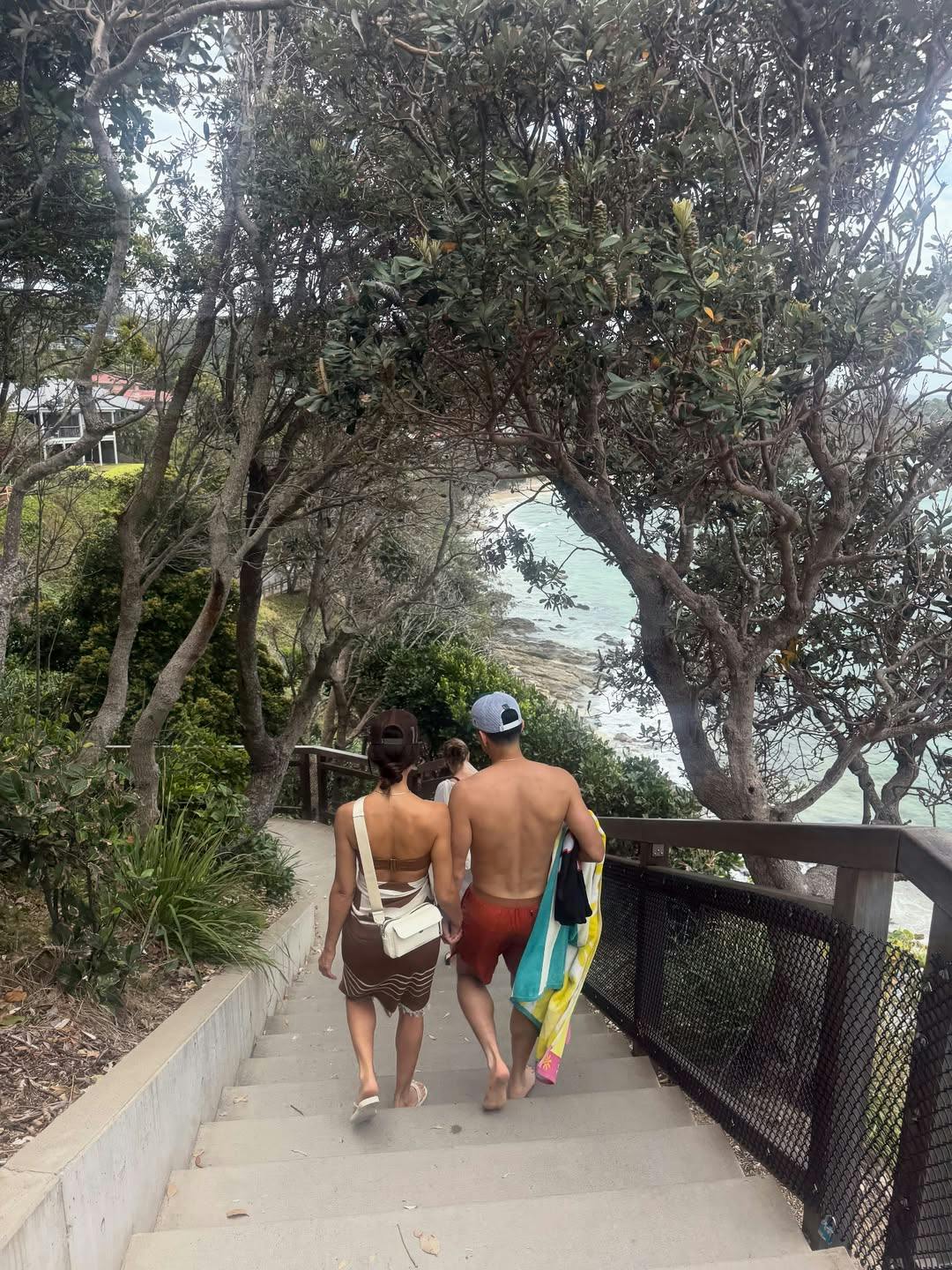 Jessica Alba og Danny Ramirez begyndte at date i midten af 2025.