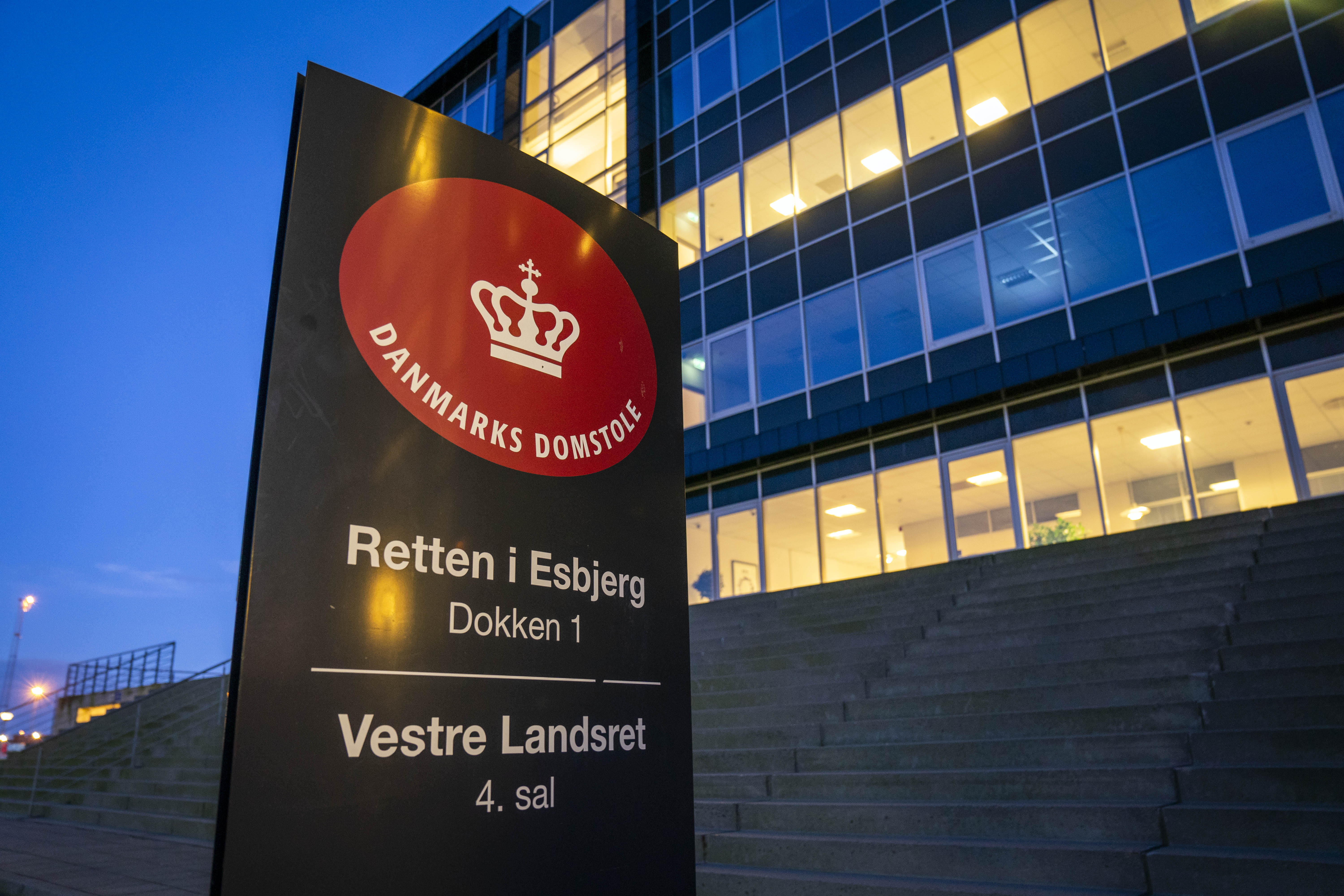 kvinde-sigtet-for-grov-vold-mod-sp-dbarn-l-slades-fra