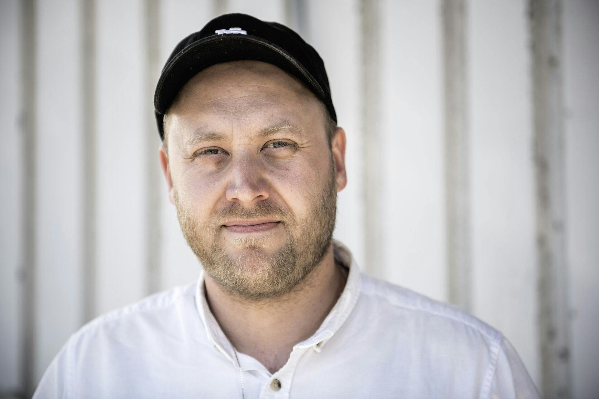 Jasper Ritz bliver udskiftet efter voldsomme tømmermænd.