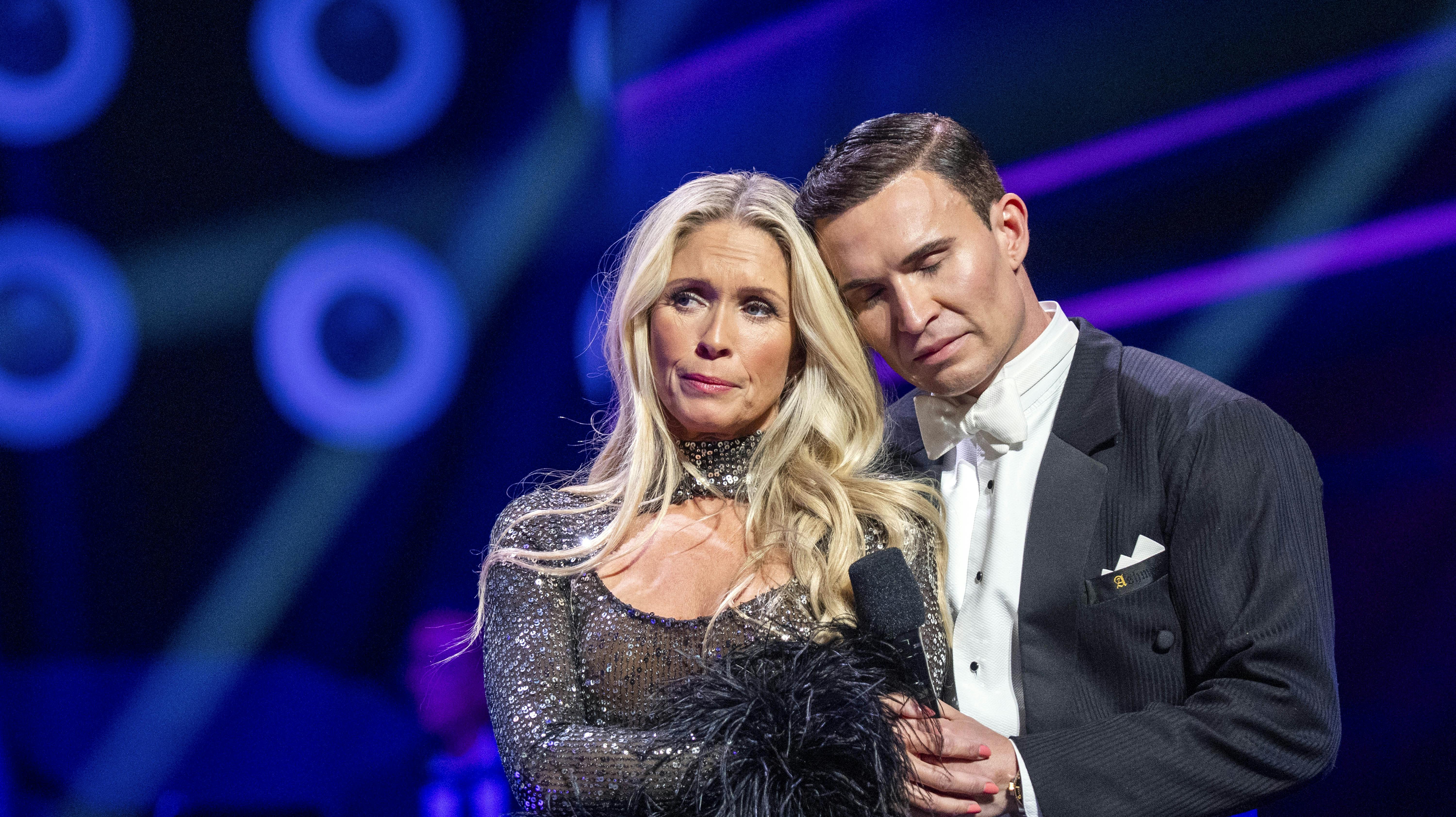 Karina Frimodt og Gustav Salinas danser sammen i den allersidste sæson af "Vild med dans". Men nu er parret kommet i problemer.