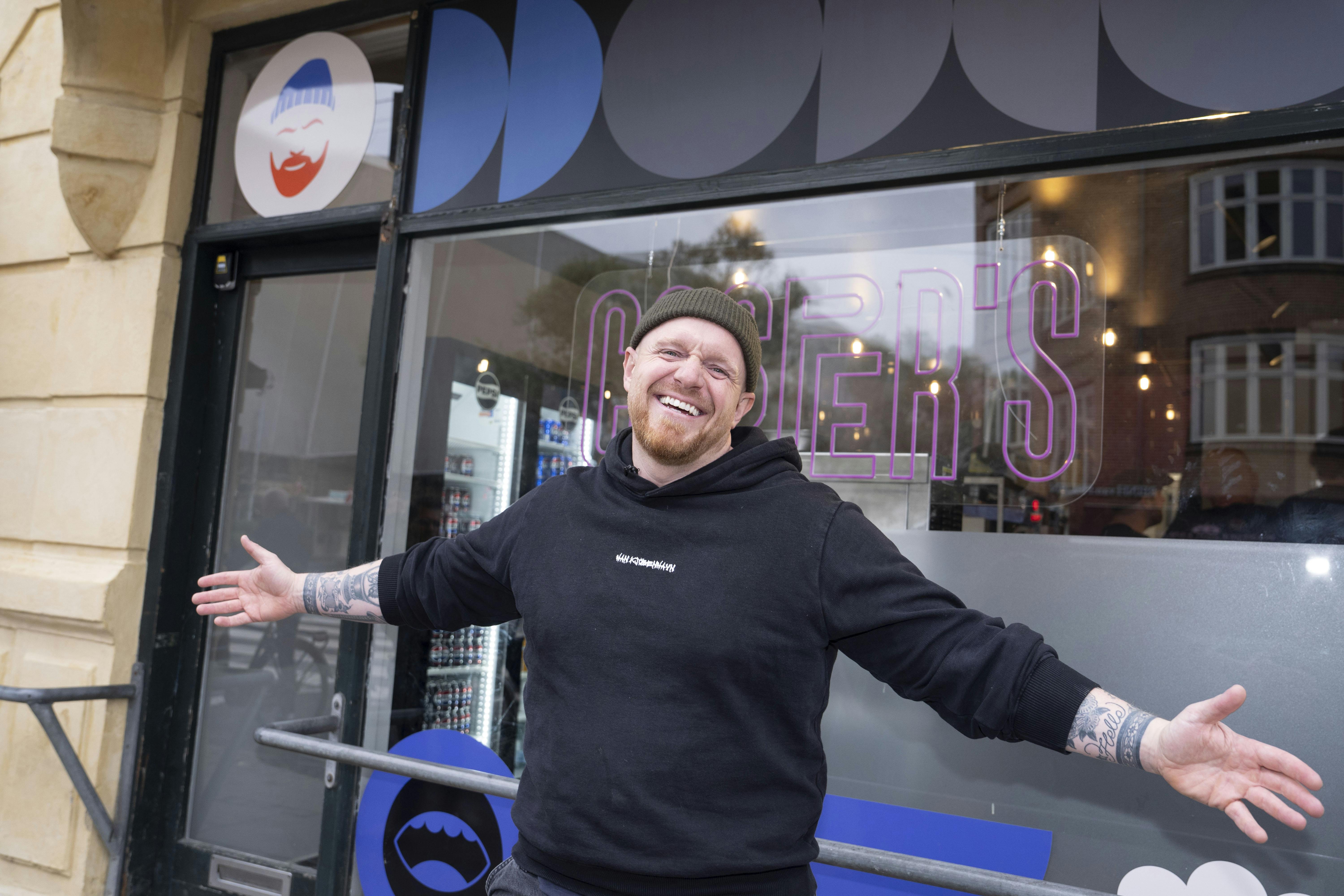 Casper Drømme har måttet holde sin burgerbar lukket i tre dage.