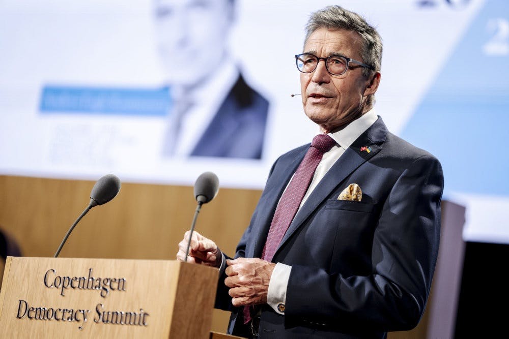 Anders Fogh Rasmussen langer ud efter de danske myndigheder for ikke at have skudt droner ned, da de krænkede dansk luftrum i september. (Arkivfoto). - Foto: Mads Claus Rasmussen/Ritzau Scanpix