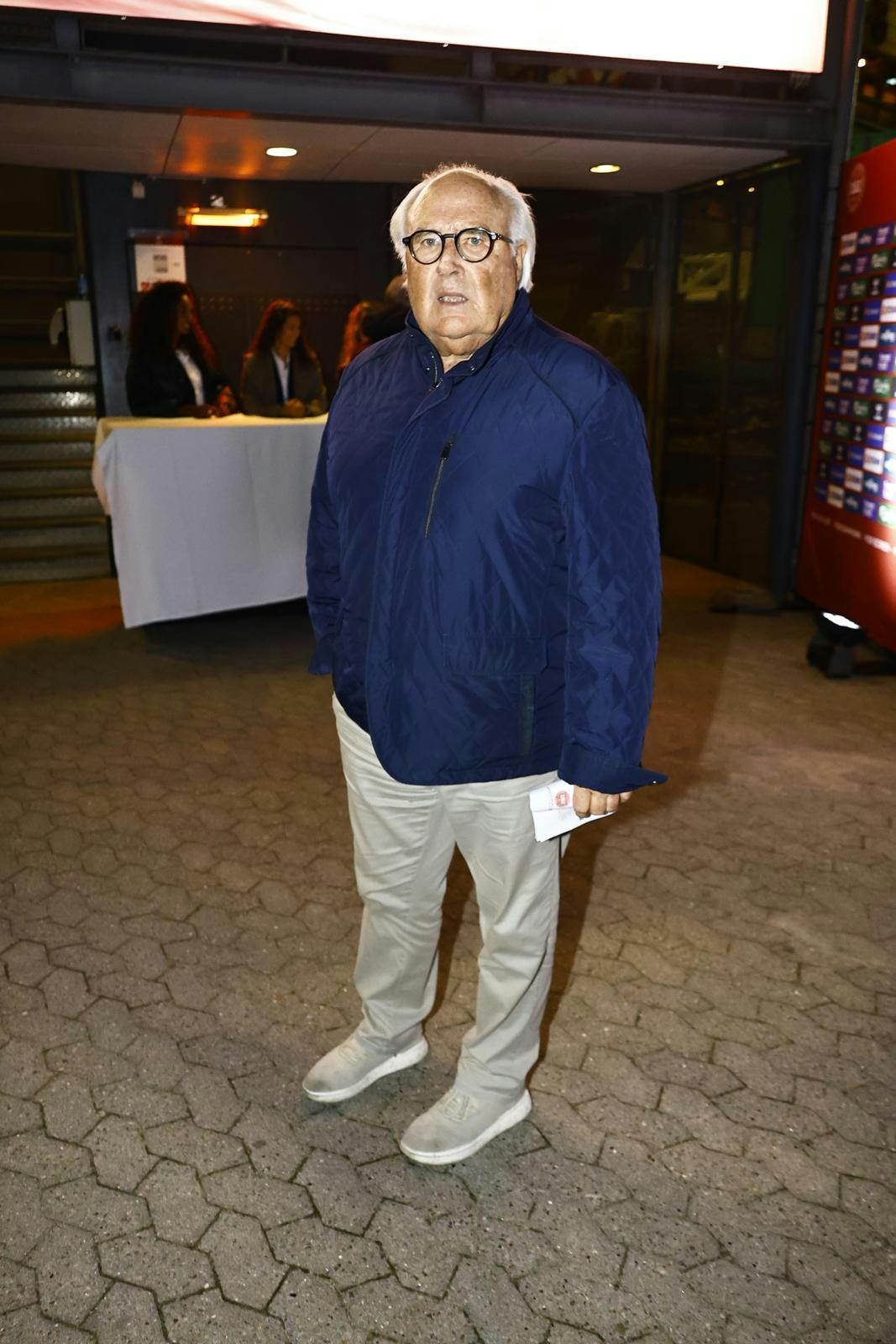 Flemming Østergaard har været åben om hustruens sygdom.