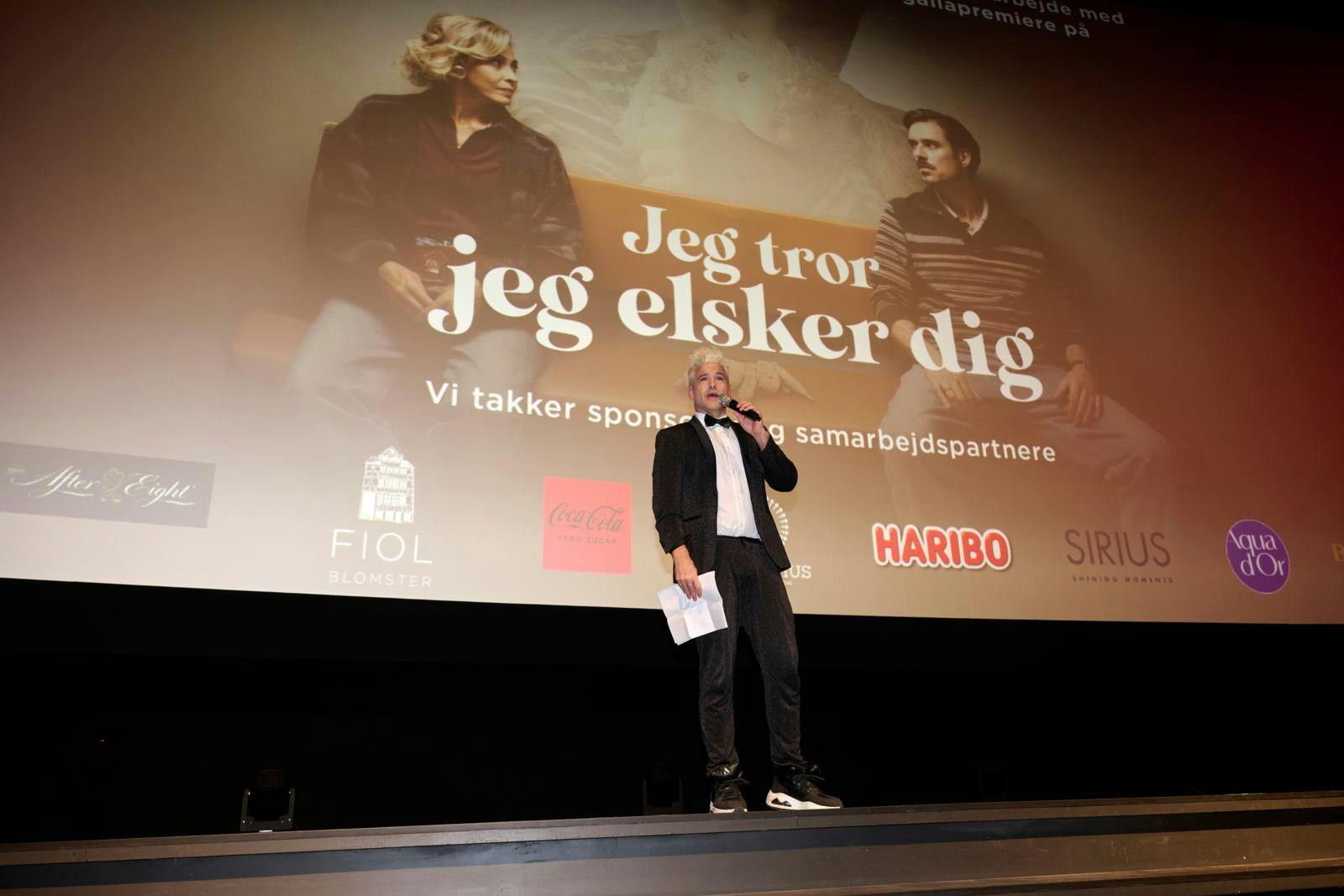 Silas Holst er glad for modtagelsen af sin debutfilm "Jeg tror, jeg elsker dig".