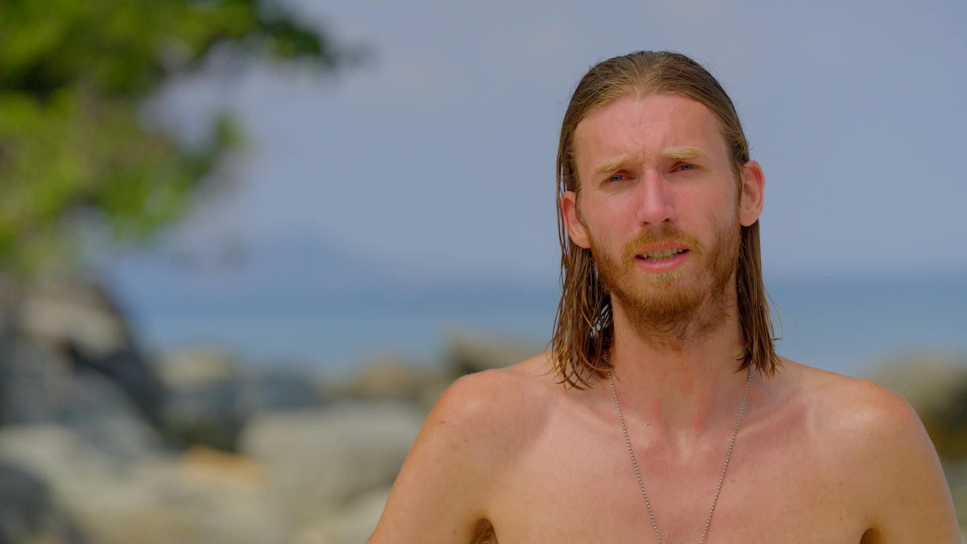 Tore mener, at produktionen svigter sin rolle som dommere over spillets regler.