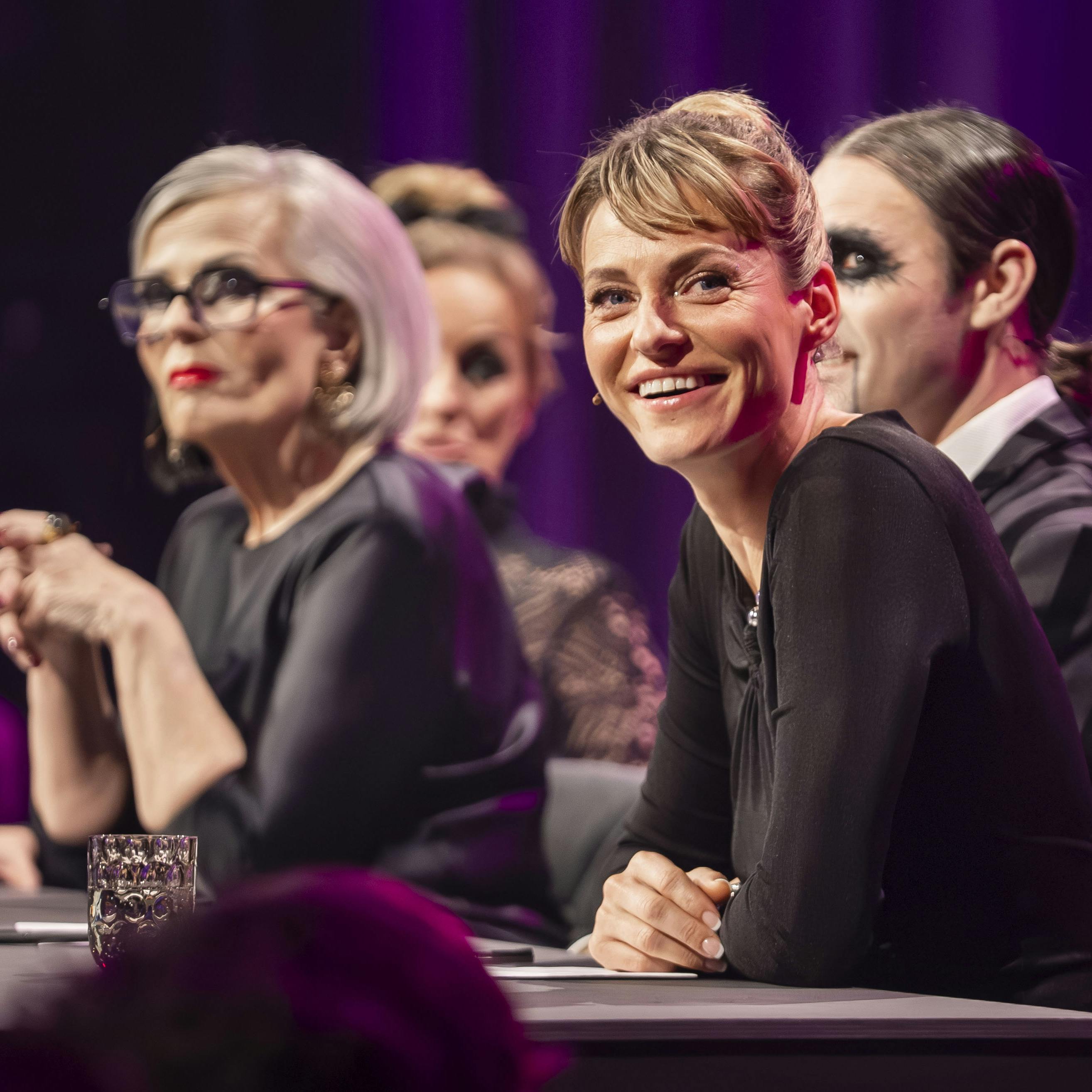 Sarah Grünewald var i tårer, da Thomas Evers Poulsen og Camilla Ottesen dansede deres paso double.
