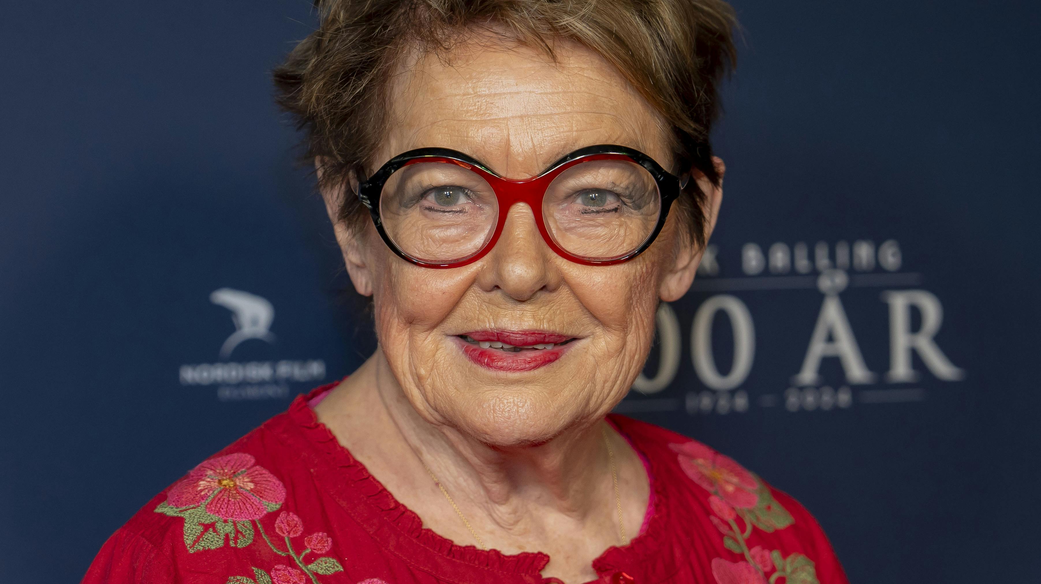 Ghita Nørby giver ikke meget for at holde det skjult. Ja, hun er med i "Det sidste ord". 