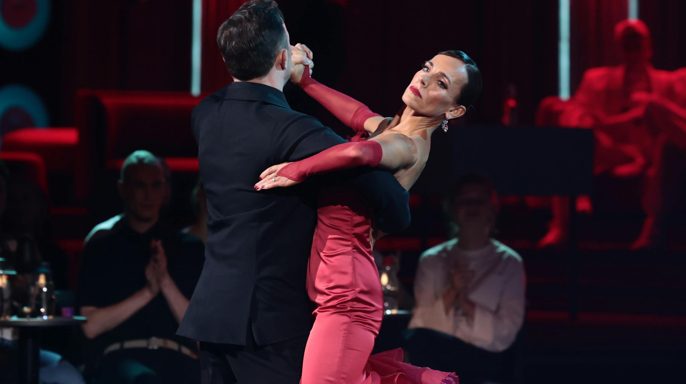 Camilla Ottesen og Thomas Evers Poulsen gik fredag aften videre i "Vild med dans".