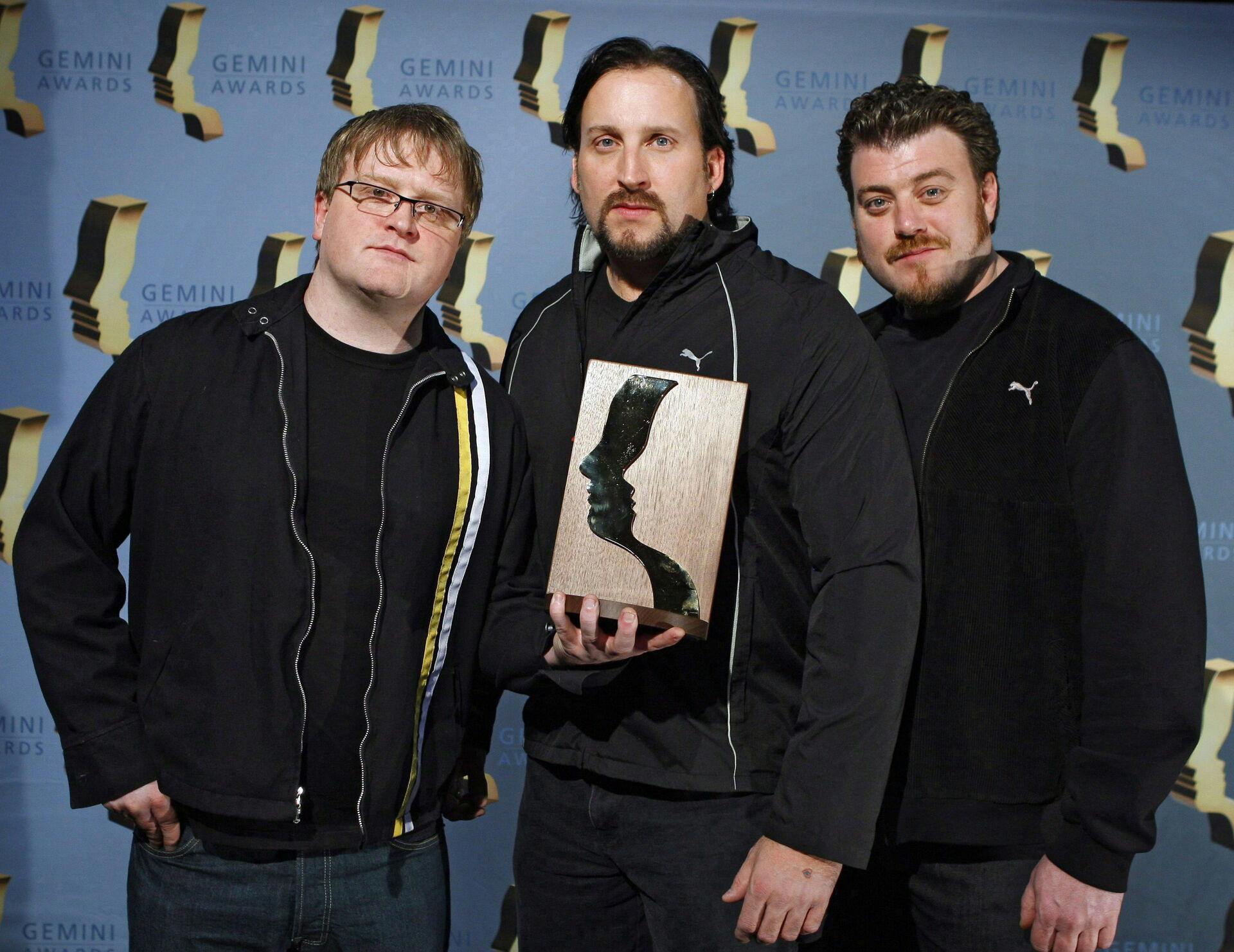De tre skuespillere (Fra venstre) Mike Smith, John Paul Tremblay og Robb Wells købte rettighederne til "Trailer Park Boys" og fik genoplivet serien.