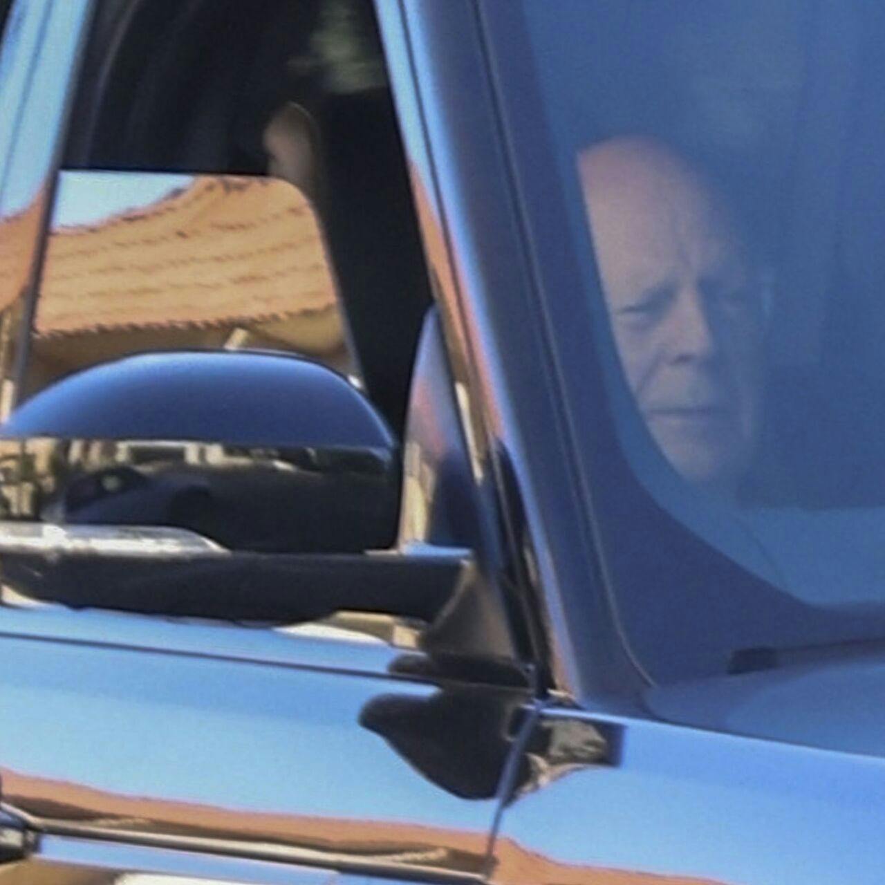 Her er Bruce Willis spottet i september i år under en tur i Los Angeles.