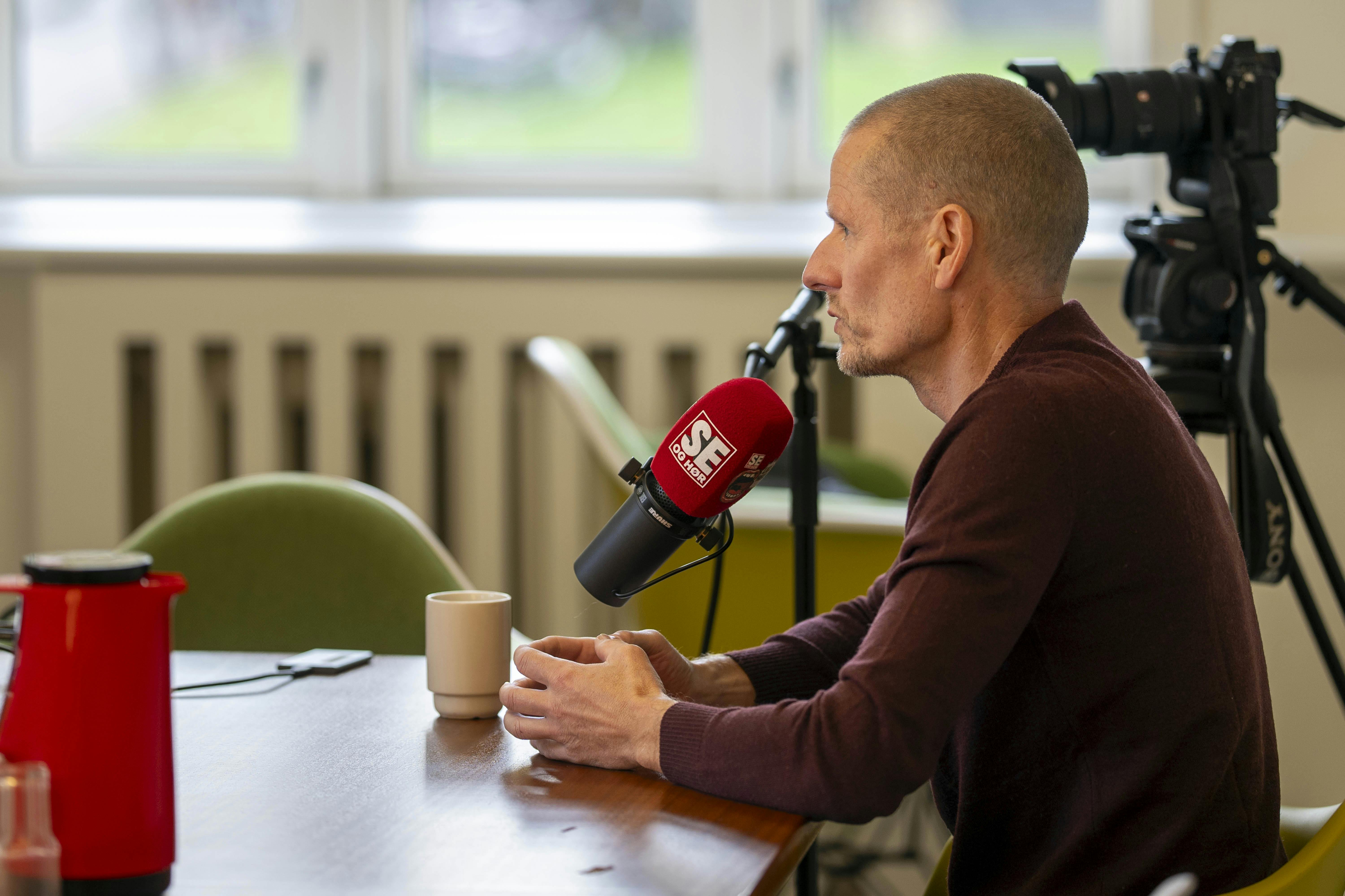 Så sent som i sidste måned måtte Michael Rasmussen atter hårde for sit dopingforbrug, da han var aktiv cykelrytter, da Aneke Rune langede ud efter tv-eksperten.