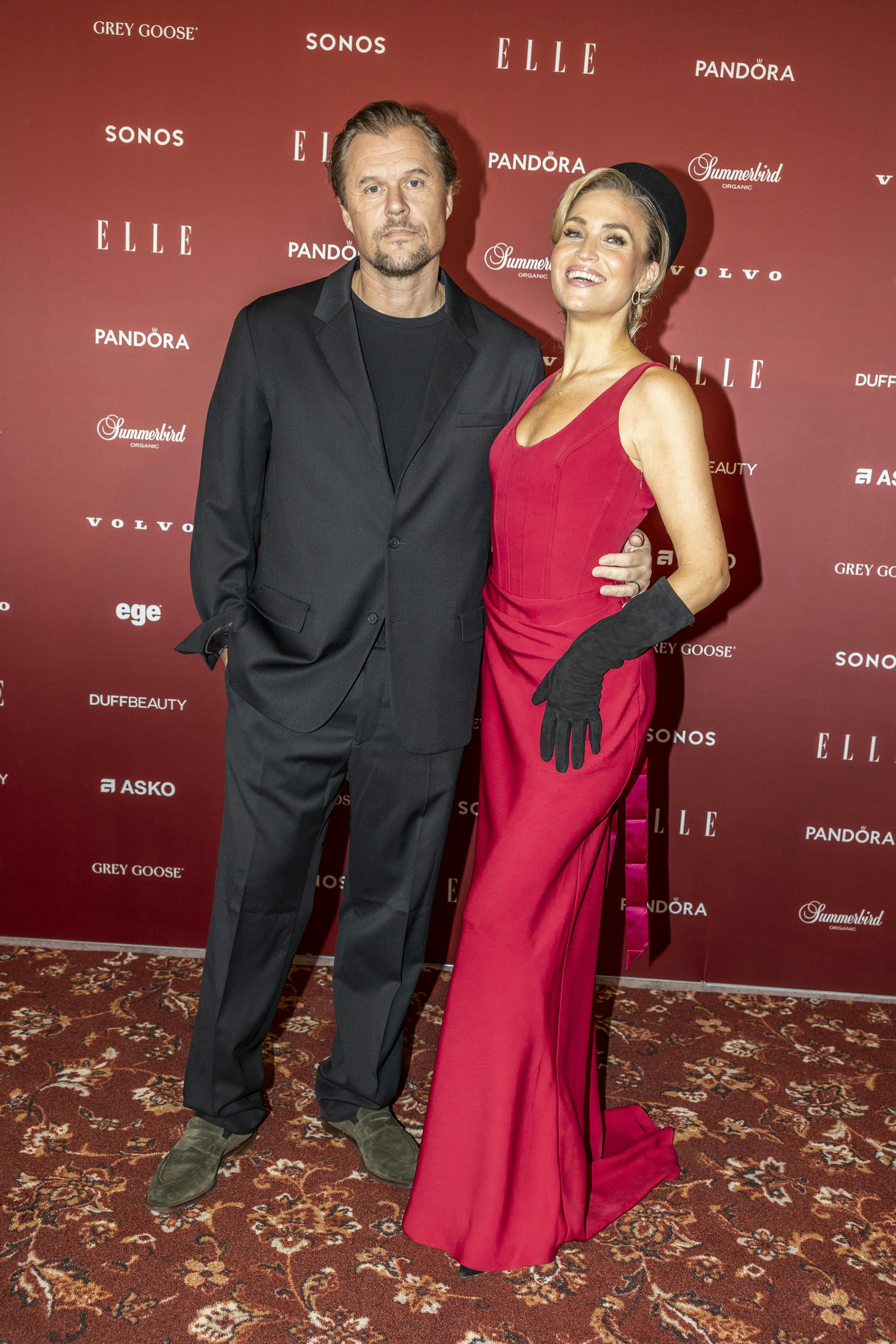 Christiane Schaumburg-Müller Aaxman havde sin mand Daniel Aaxman med til ELLE Awards. 