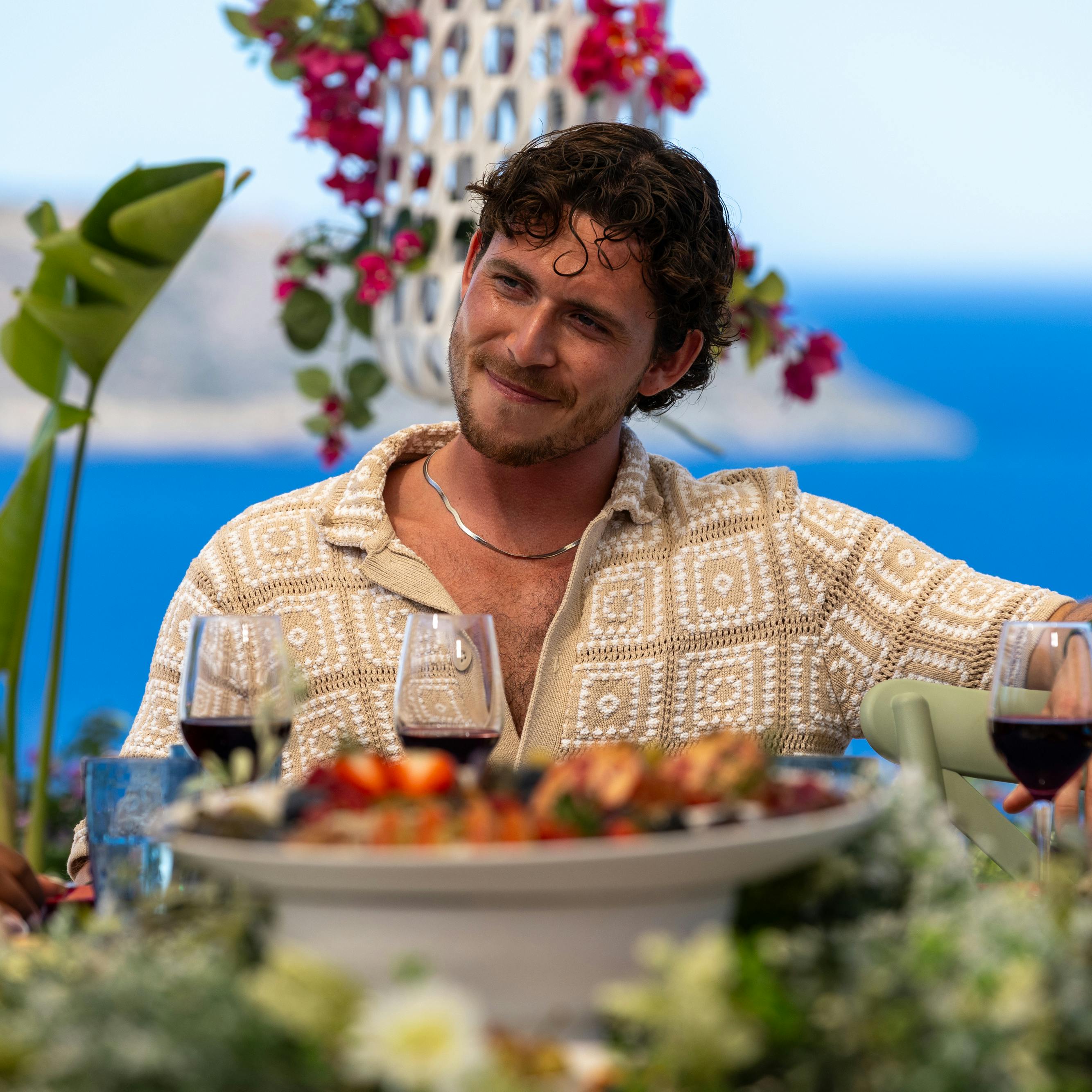 Det hedder ikke sandhedsfrokost for ingenting. Nicklas Flenø Mikaelsen får helt ærligt fortalt, hvem af kvinderne, han tror, han kan få følelser for.