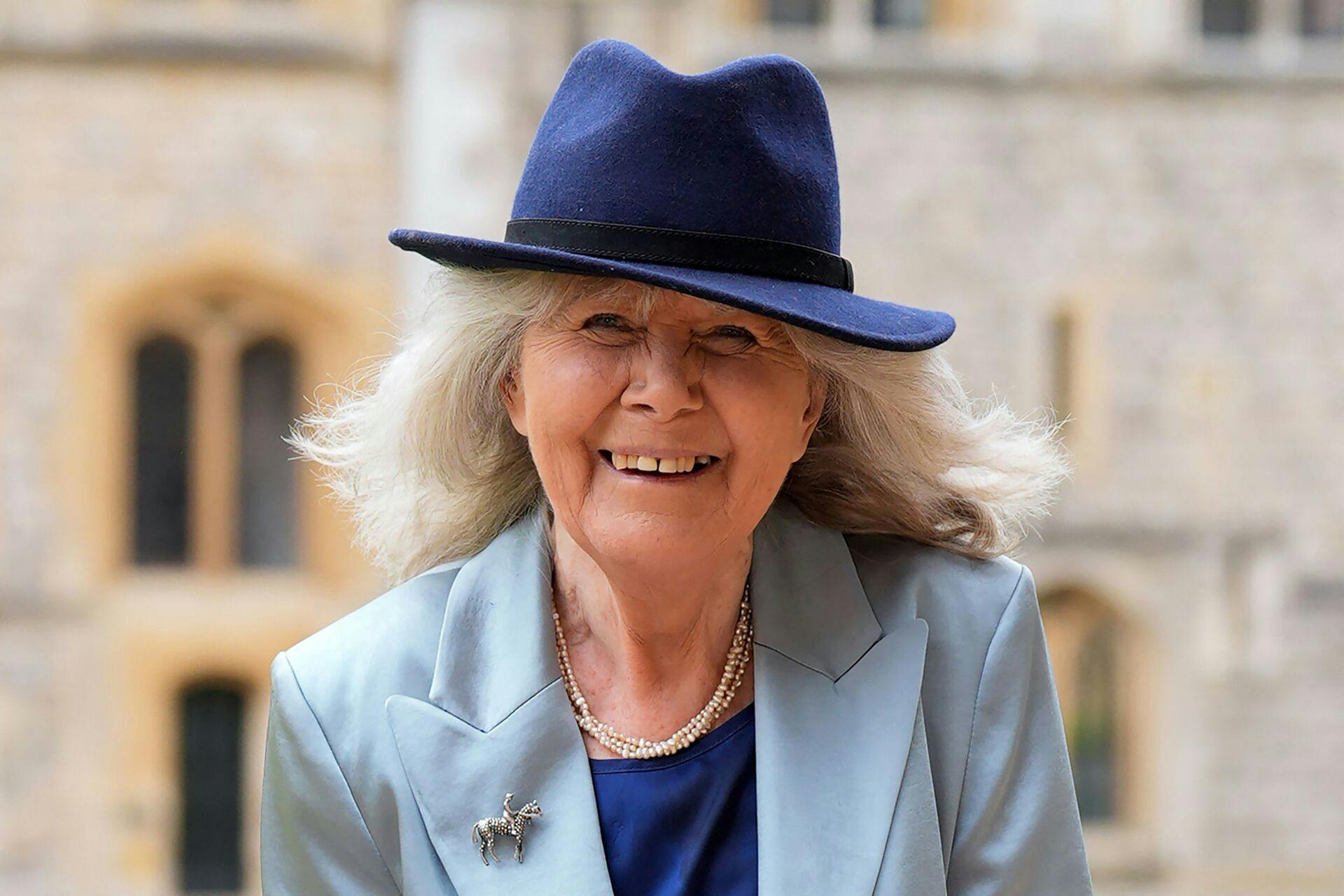 Jilly Cooper fik kraniebrud af sit fald.