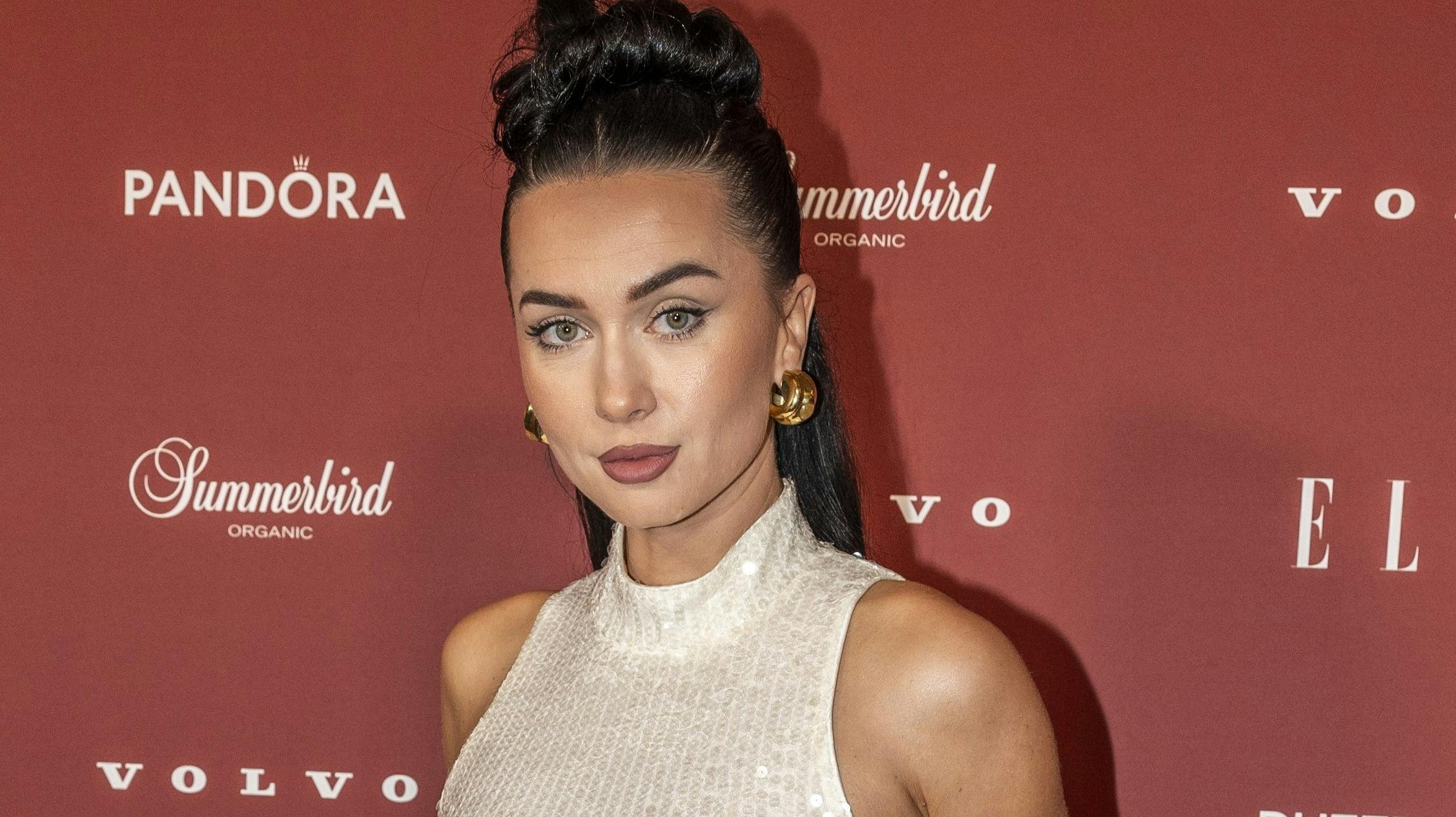 Irina Olsen vil ikke optræde i podcasts resten af året.