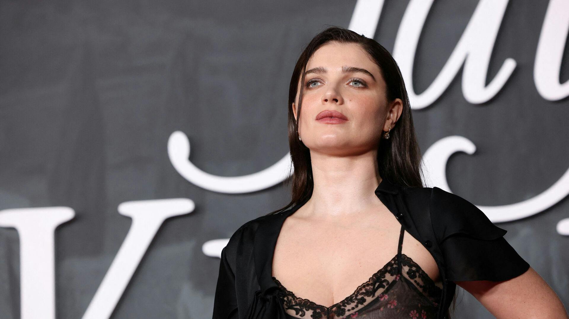 SENSITIVE MATERIAL. THIS IMAGE MAY OFFEND OR DISTURB Cast member Eve Hewson attends a premiere for the film Jay Kelly at The Egyptian Theatre in Hollywood, Los Angeles, California, U.S., November 11, 2025. REUTERS/Mario Anzuoni