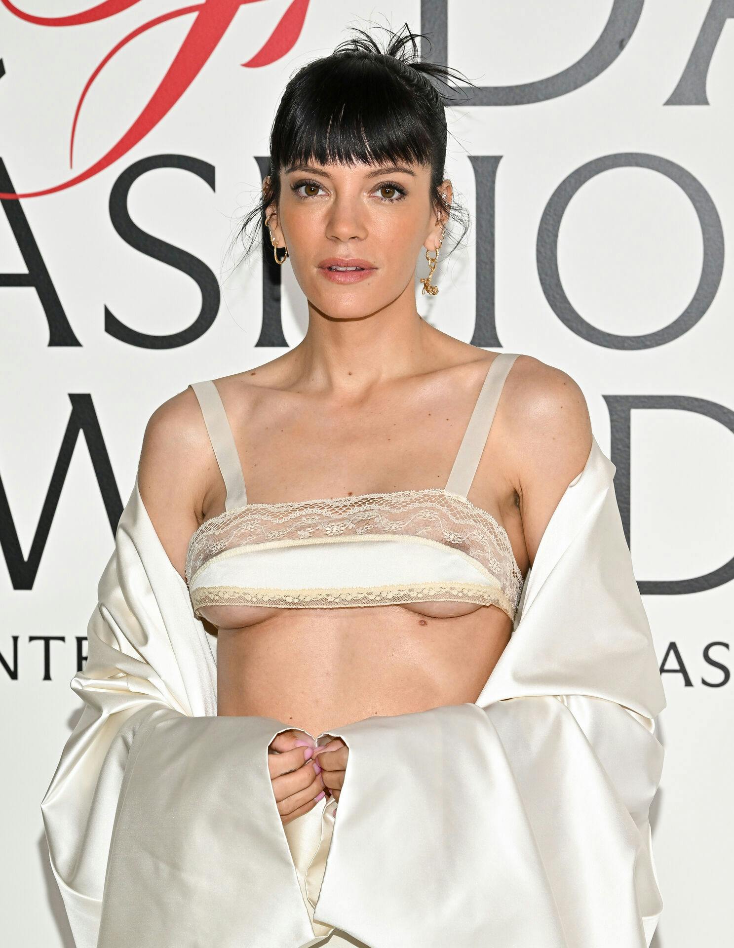 Lily Allen attends the CFDA Fashion Awards, hosted by The Council of Fashion Designers of America, at The American Museum of Natural History on Monday, Nov. 3, 2025, in New York. (Photo by Evan Agostini/Invision/AP)