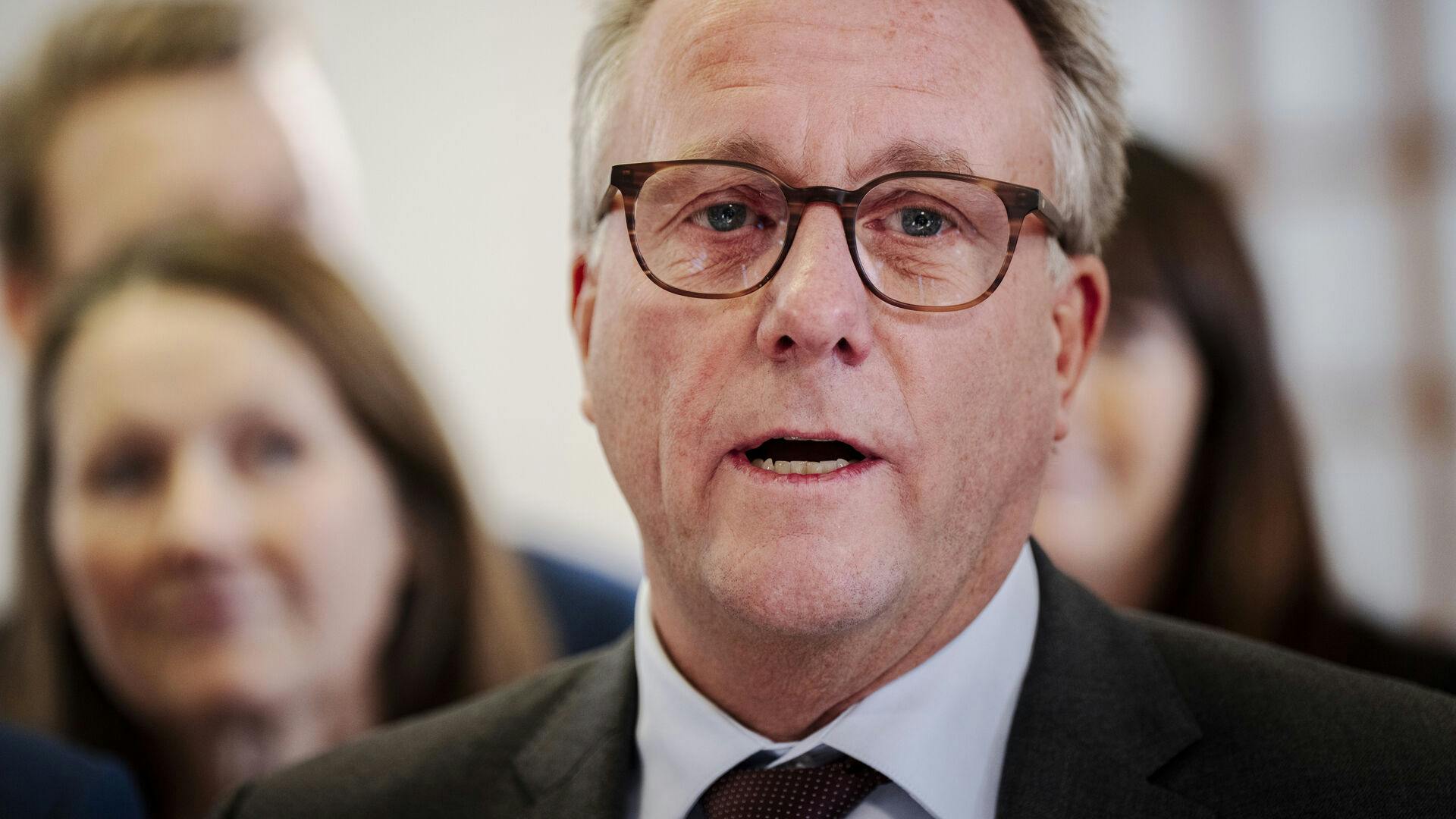 Erhvervsminister Morten Bødskov, holder pressemøde om aftale om nye industriparker i Danmark på Christiansborg i København, tirsdag den 28. oktober 2025. Kommuner i hele landet har ansøgt om at huse en ny industripark, og nu er regeringen sammen med Dansk Folkeparti, Det Konservative Folkeparti, Radikale Venstre, Danmarksdemokraterne og Socialistisk Folkeparti enige om, hvor et udvalgt antal kommende industriparker skal ligge. (Foto: Sebastian Elias Uth/Scanpix 2025)