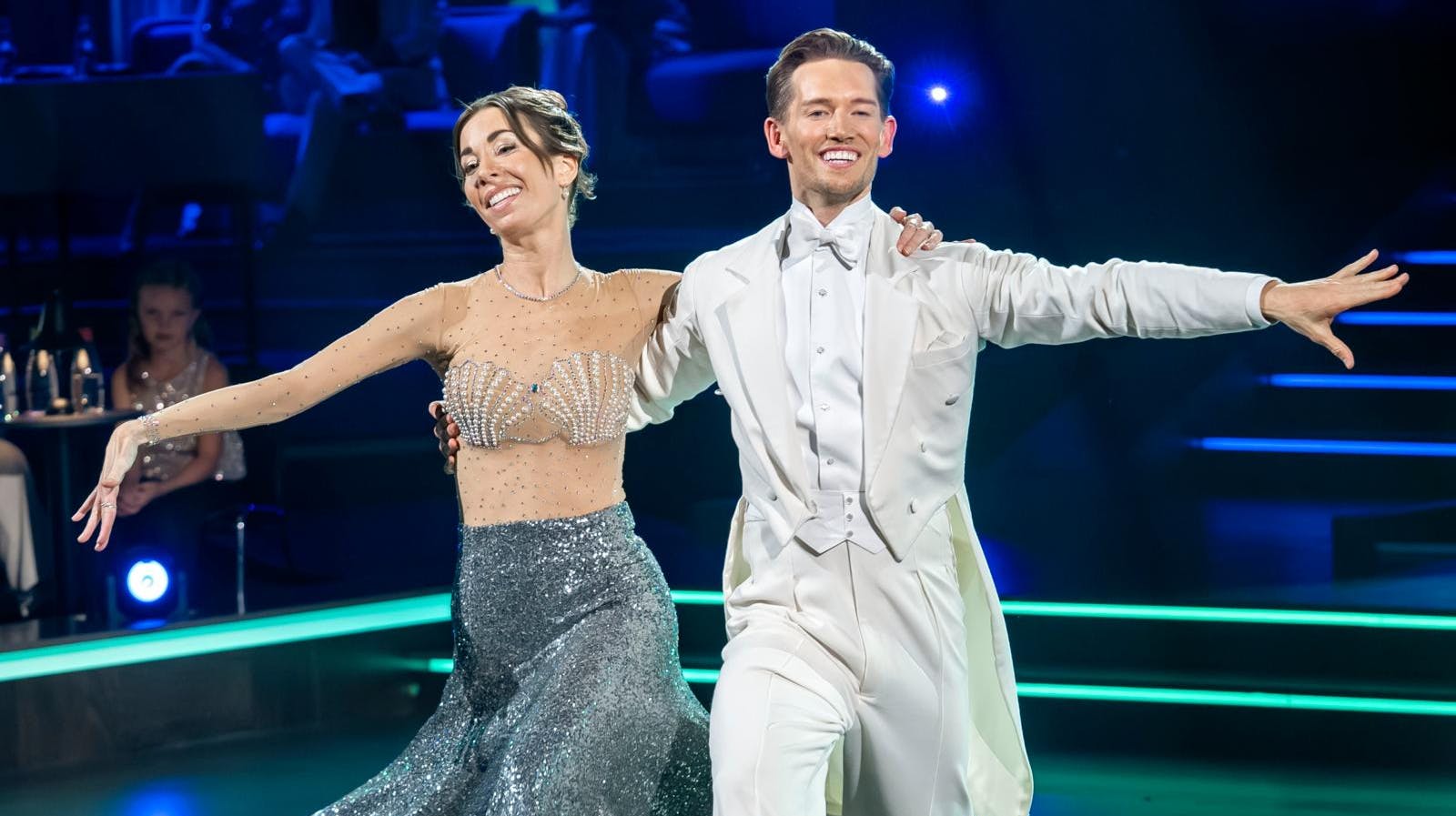 Det er en helt særlig aften for Morten i dag, hvor han må se med fra sofaen, så godt han kan, når "Vild med dans" løber over skærmen om lidt.