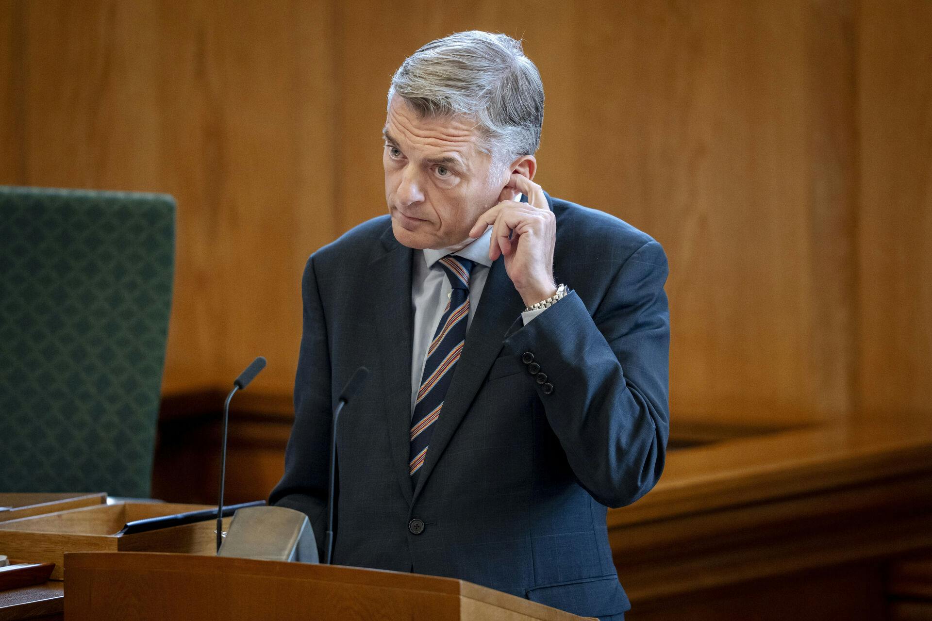 Jan E. Jørgensen måtte slette opslag op kollega.&nbsp;