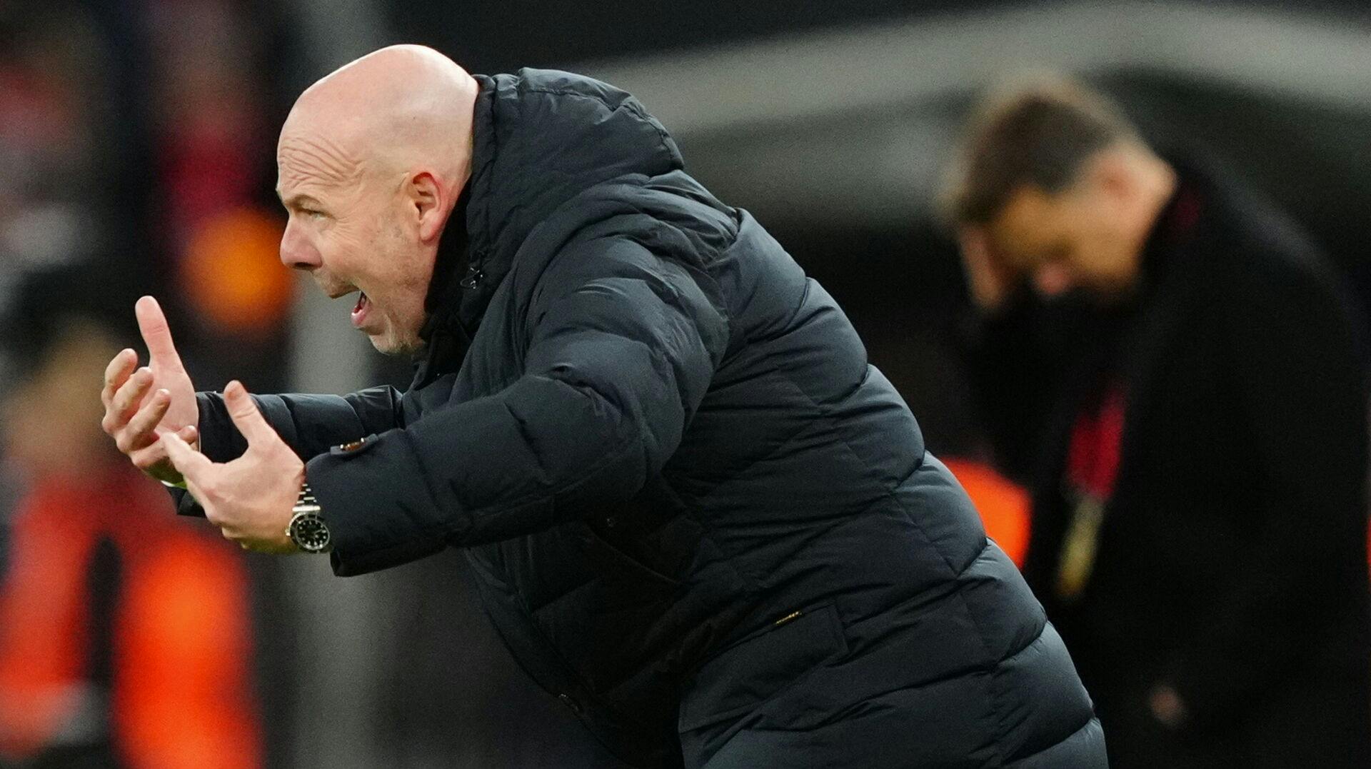 Brian Riemer kan ikke være tilfreds med den danske præstation mod Belarus.