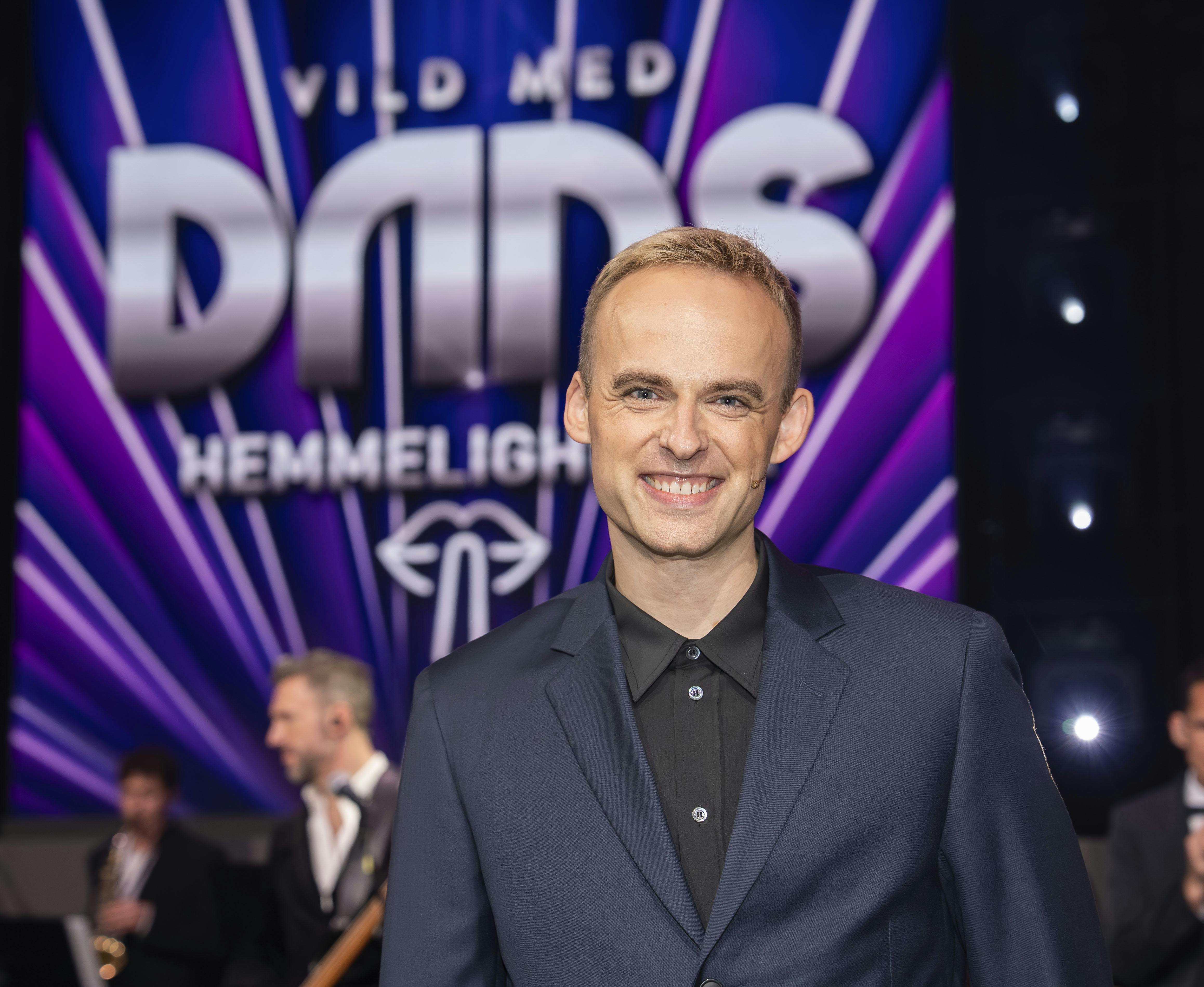 OPGAVE: VILD MED DANS 8. LIVESHOWSTED: VERMUNDSGADEDATO: 20251114JOURNALIST:  Nikolaj Bomde, Line Lei, Karina Didriksen og Helle Skram