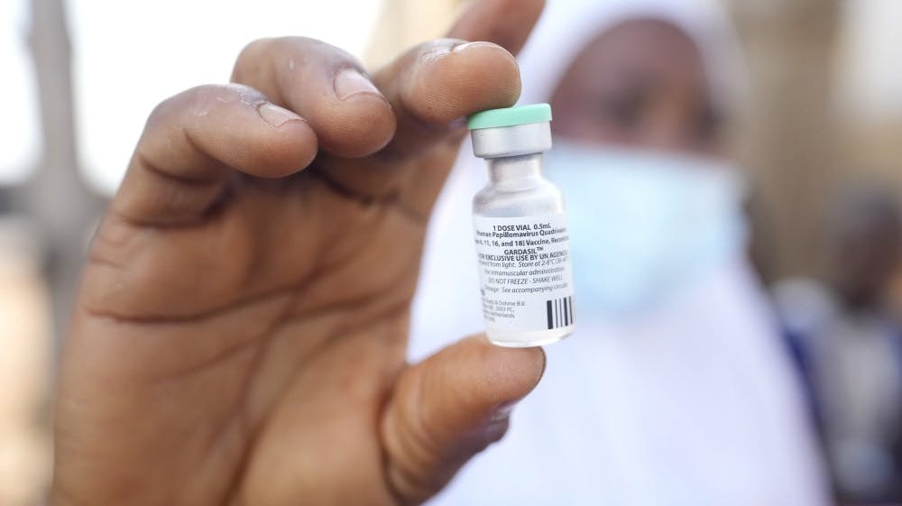 Millioner af piger er nu beskyttet mod livmoderhalskræft, efter at de er blevet vaccineret med hpv-vaccine i lavindkomstlande, fortæller den internationale vaccinealliance Gavi. - Foto: Sunday Alamba/Ritzau Scanpix