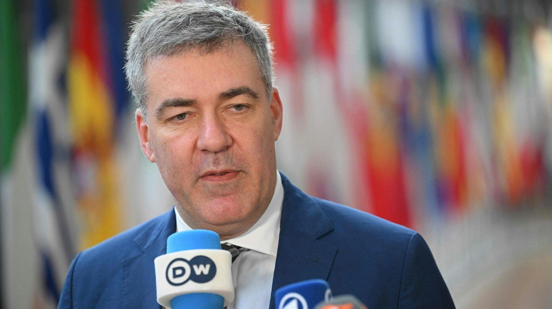 Klimaminister Lars Aagaard kalder det nyt klimamål for 2035 for ambitiøst.