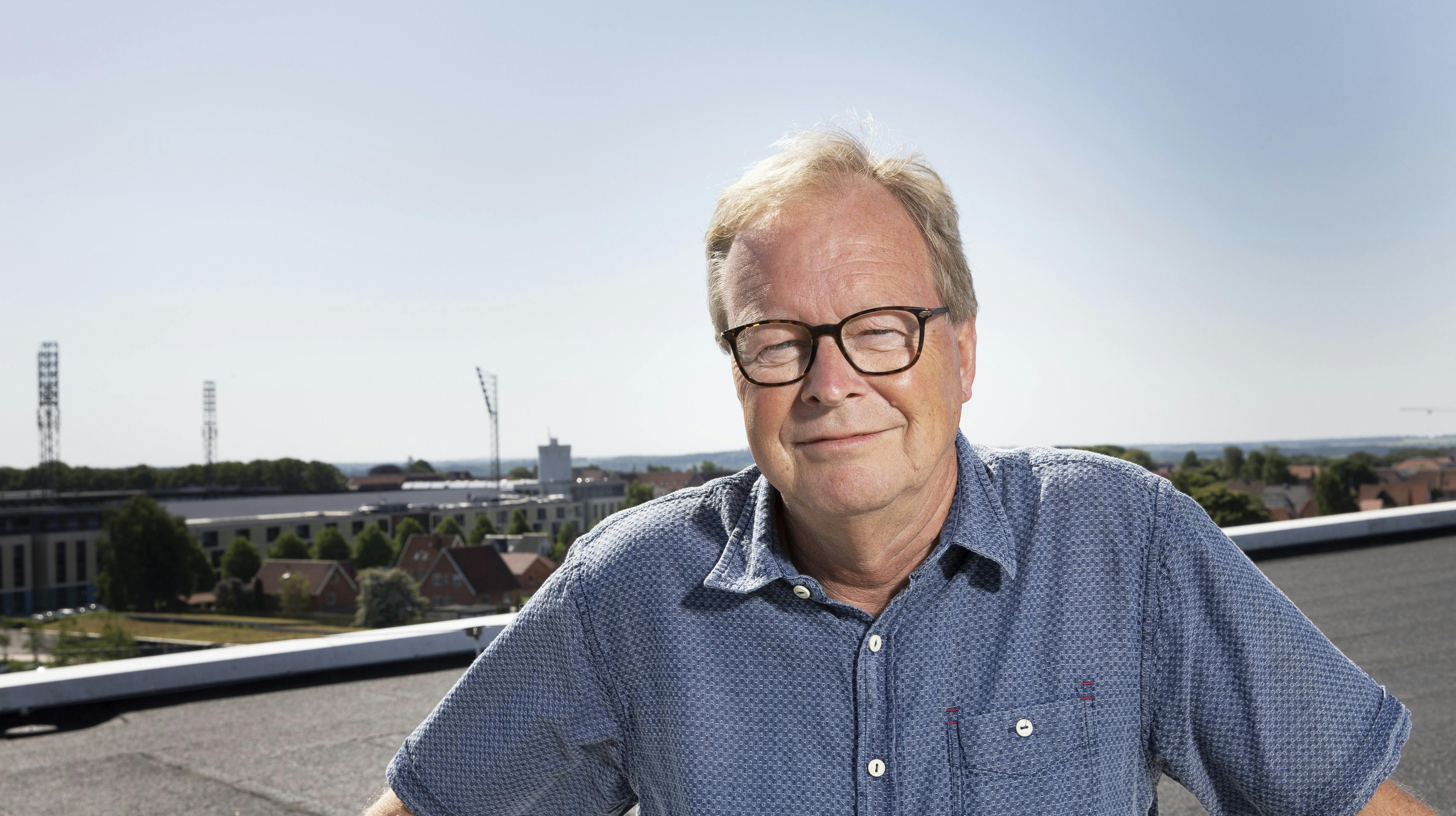 Når årsskiftet finder sted, er Ulrik Wilbek definitivt færdig som borgmester i Viborg Kommune efter otte år. Og beslutningen om at sige stop har den tidligere danske håndboldlandstræner ikke fortrudt.
