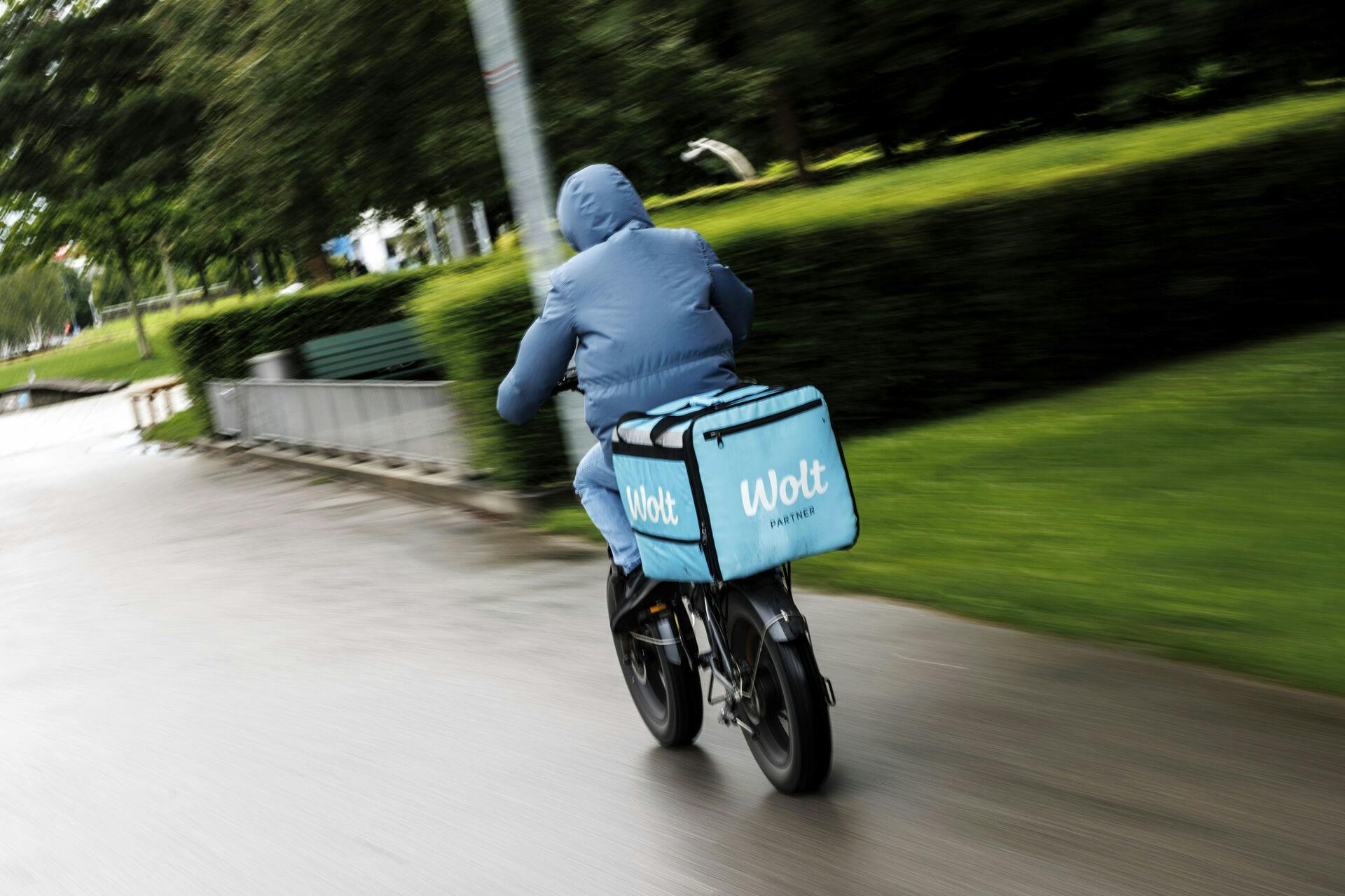 Det bliver op til restauranterne, om de vil udnytte muligheden for at sælge maden billigere via Wolt.